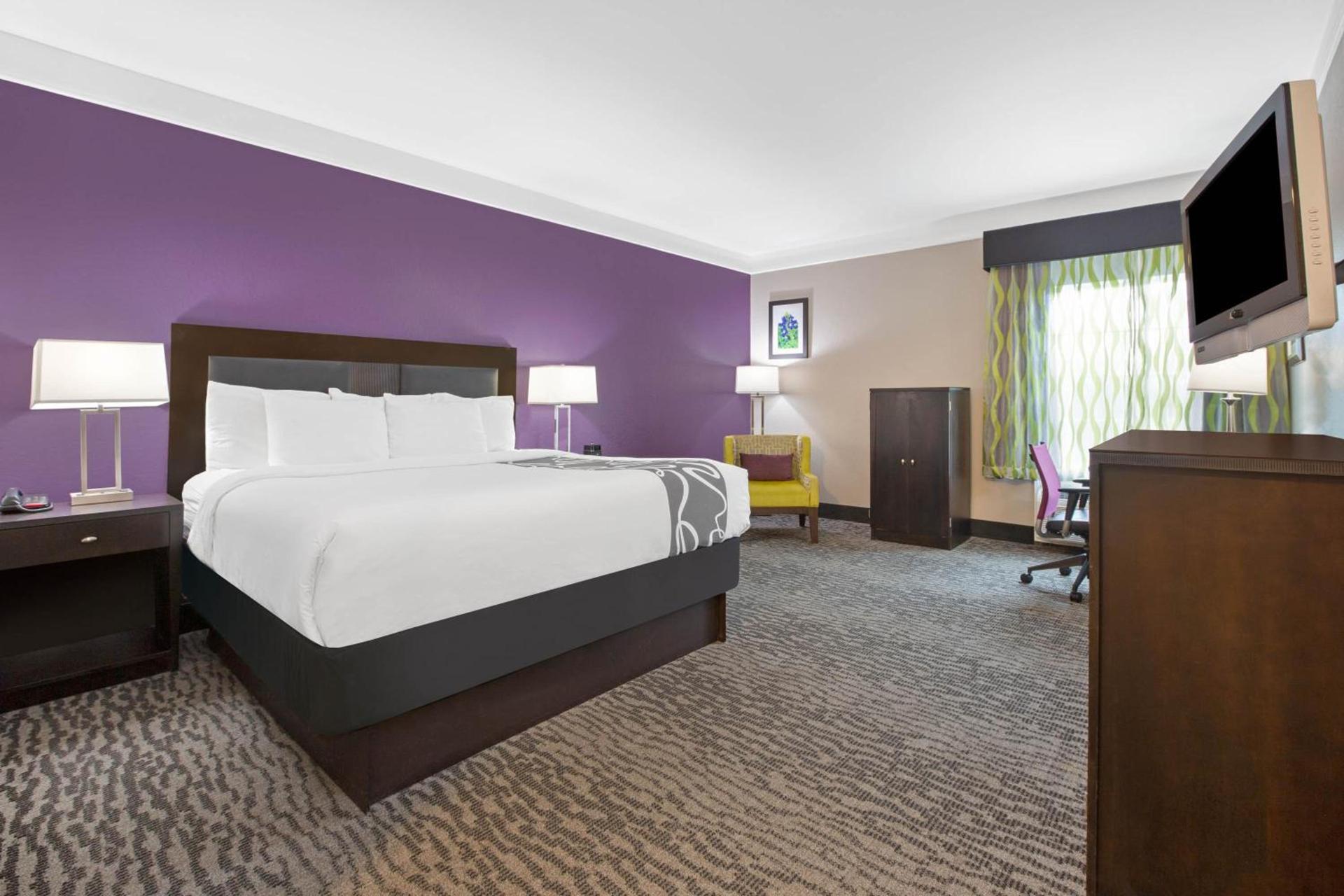 La Quinta by Wyndham Pearland photo 8
