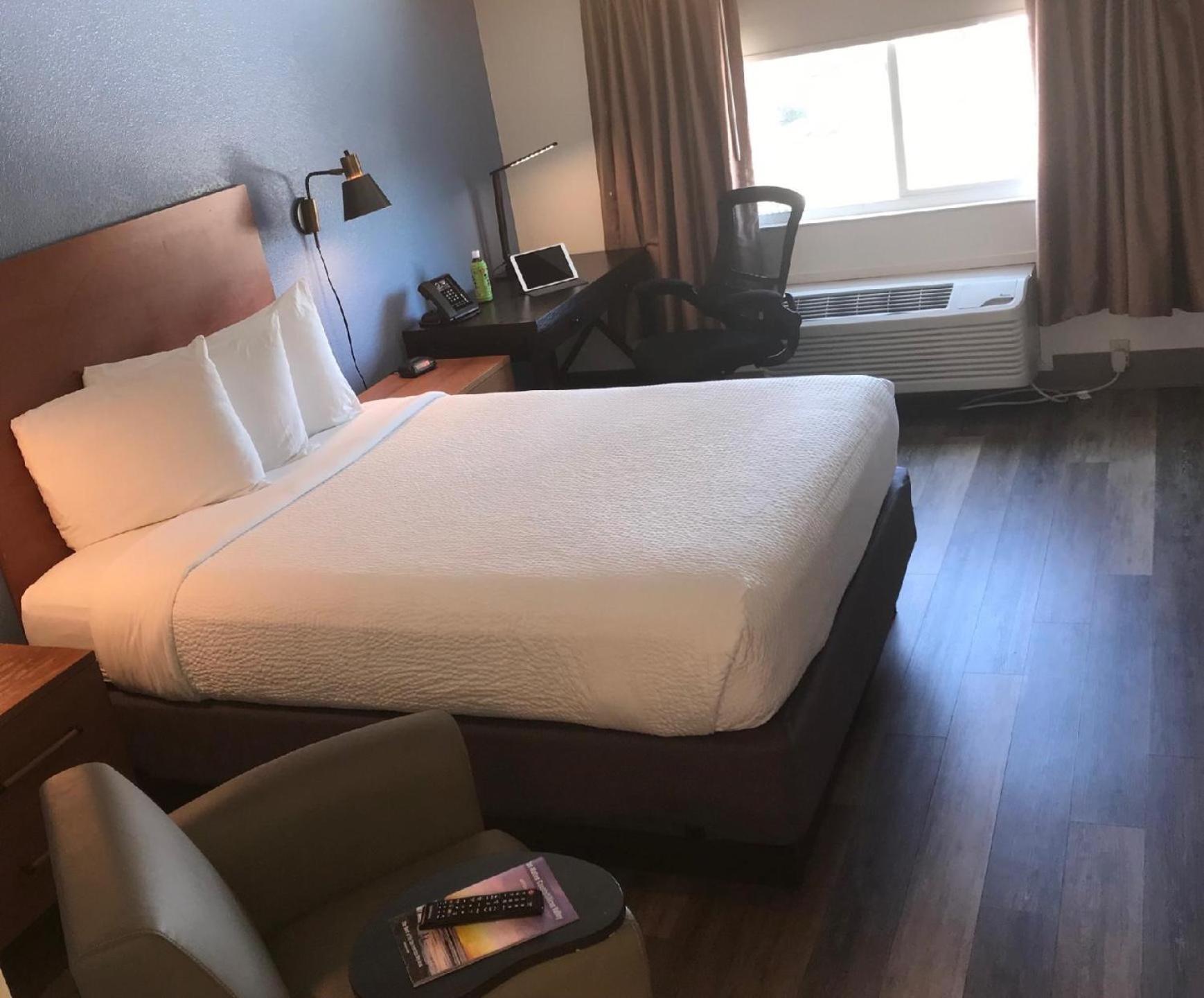 Hotel Focus SFO photo 6
