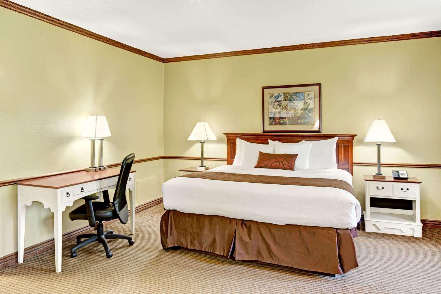 Provo River Inn photo 5