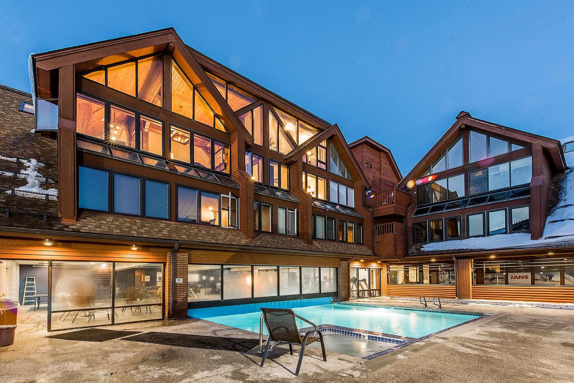 The Lodge at the Mountain Village by All Seasons Resort Lodging photo 5