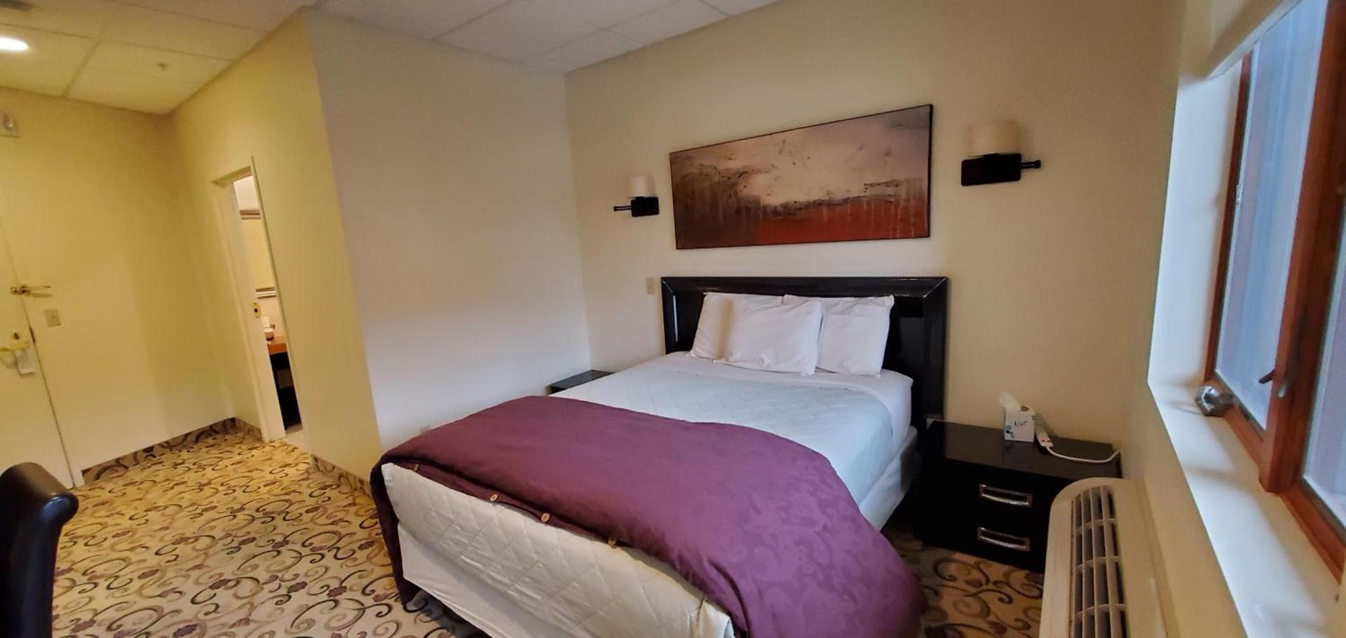 Lowell Inn photo 85