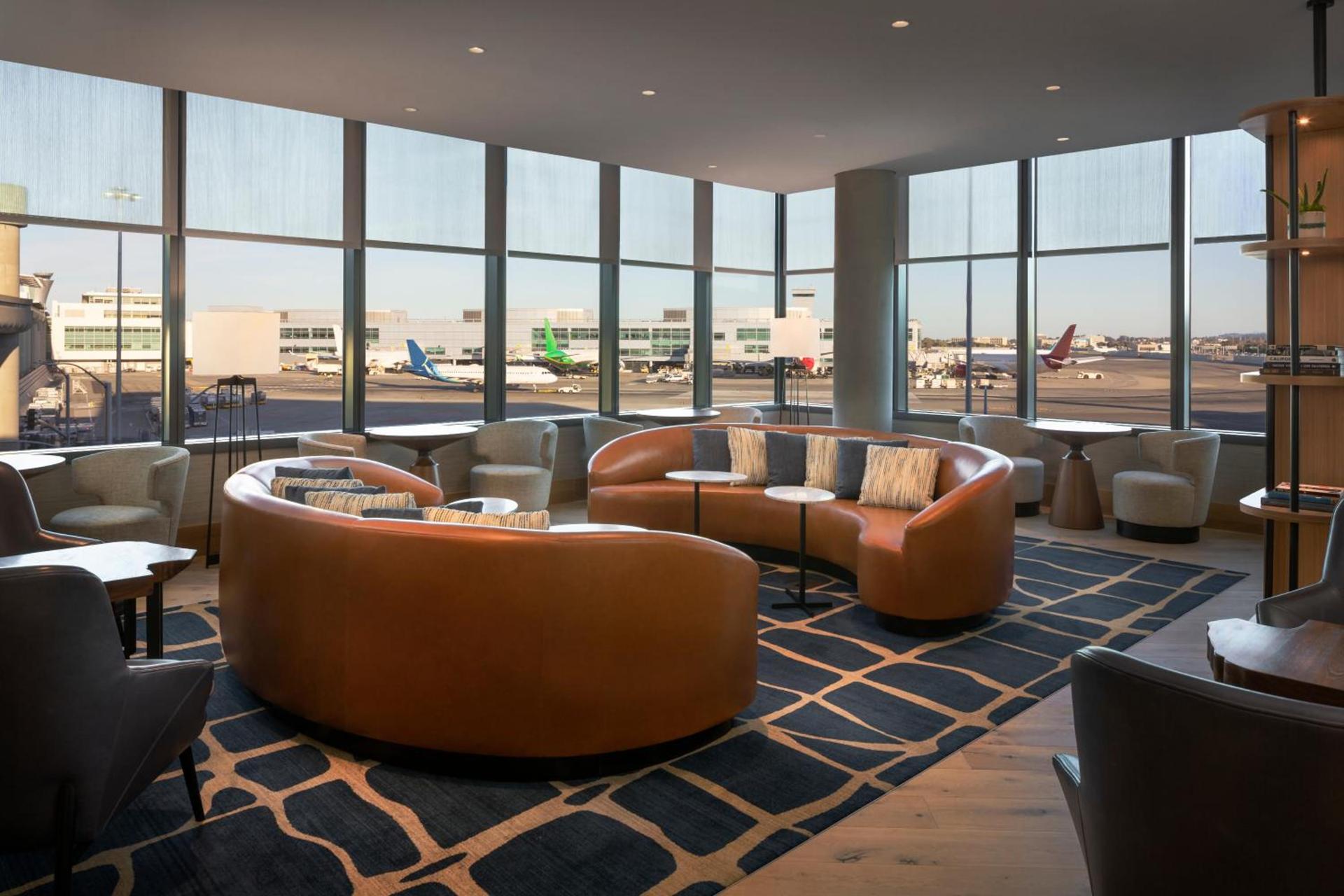Grand Hyatt at SFO photo 13