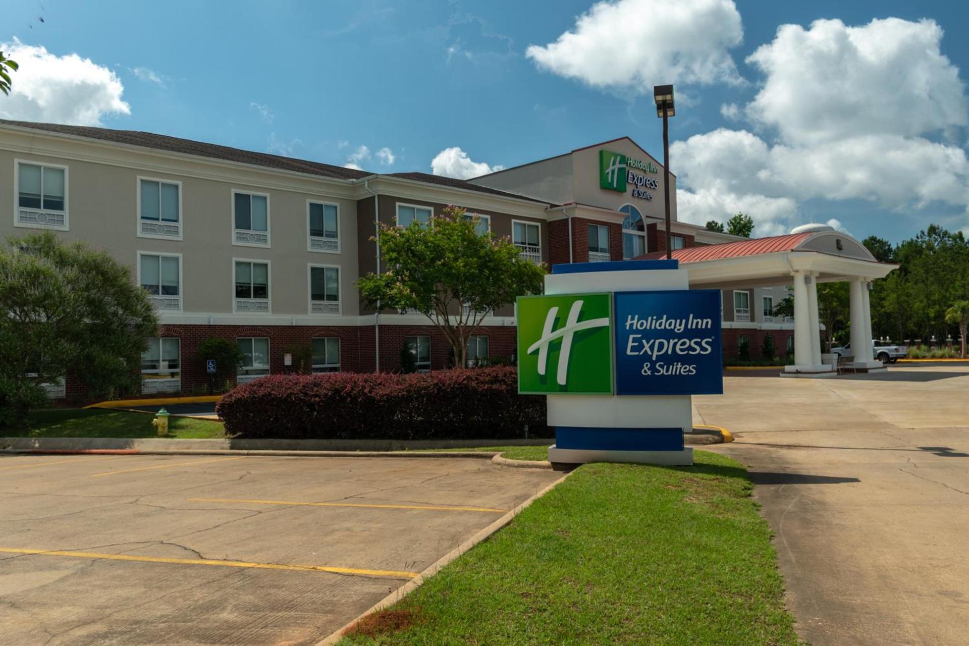 Holiday Inn Express Hotel and Suites Natchitoches by IHG photo 4