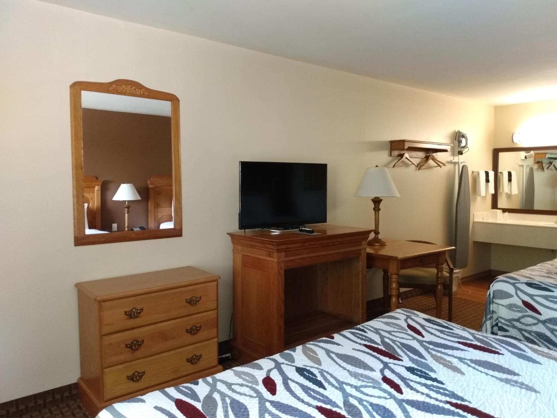 Gazebo Inn photo 22