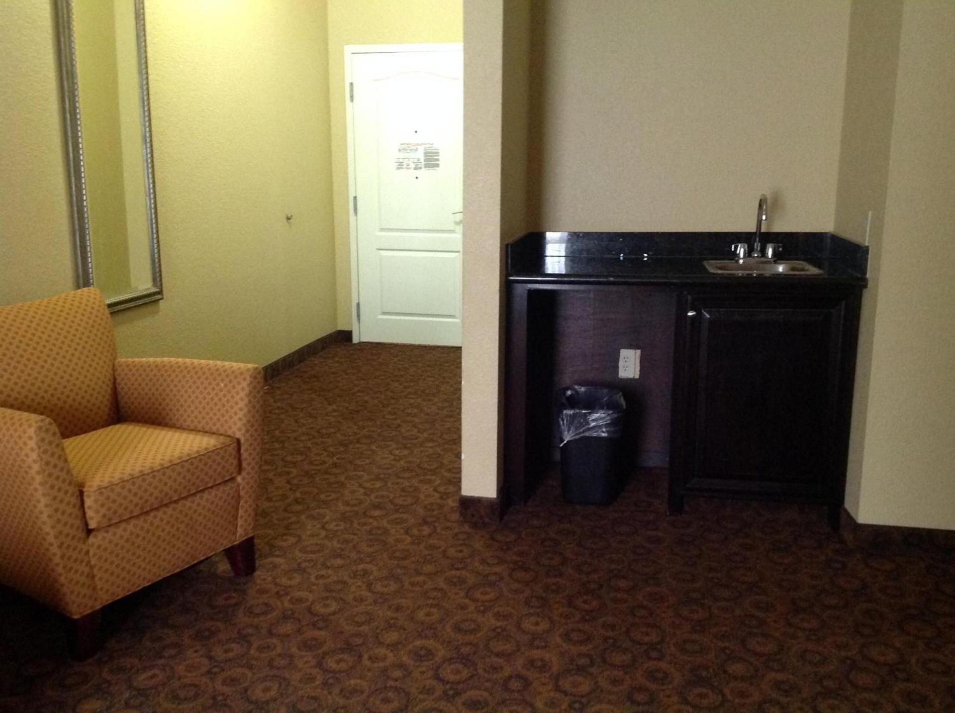 La Quinta by Wyndham Vicksburg photo 9