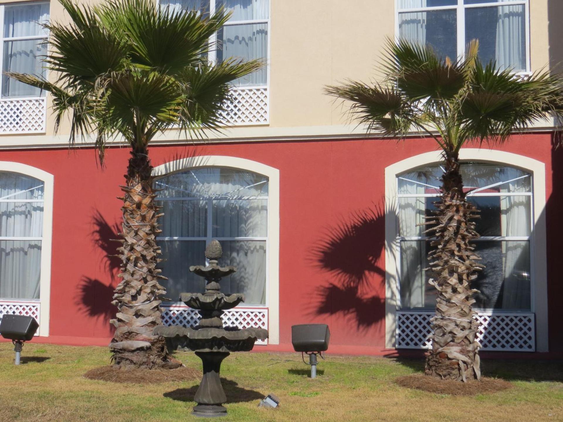 Wingate by Wyndham Savannah Gateway photo 10