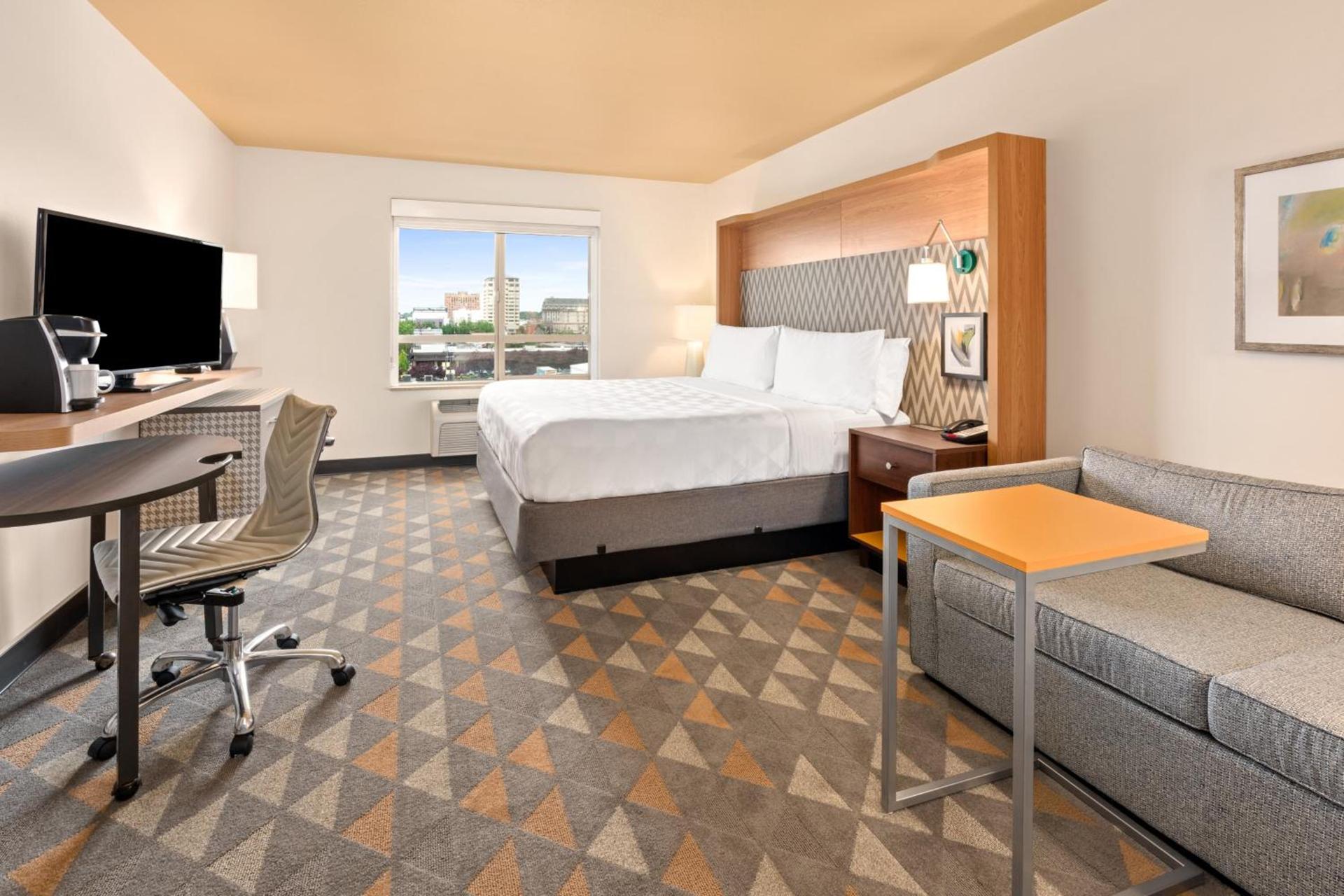 Holiday Inn Yakima by IHG photo 41