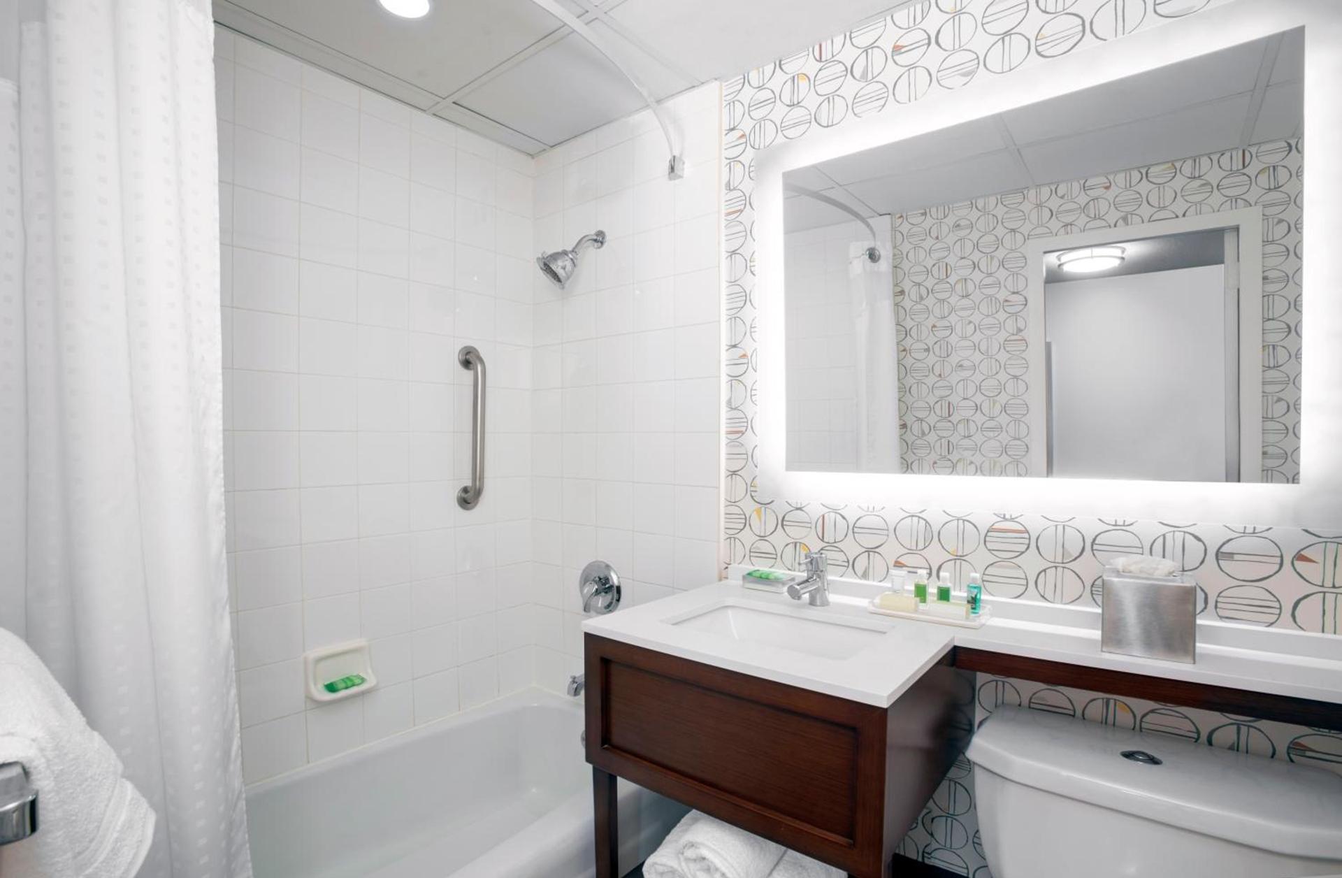Holiday Inn Binghamton Downtown by IHG photo 22