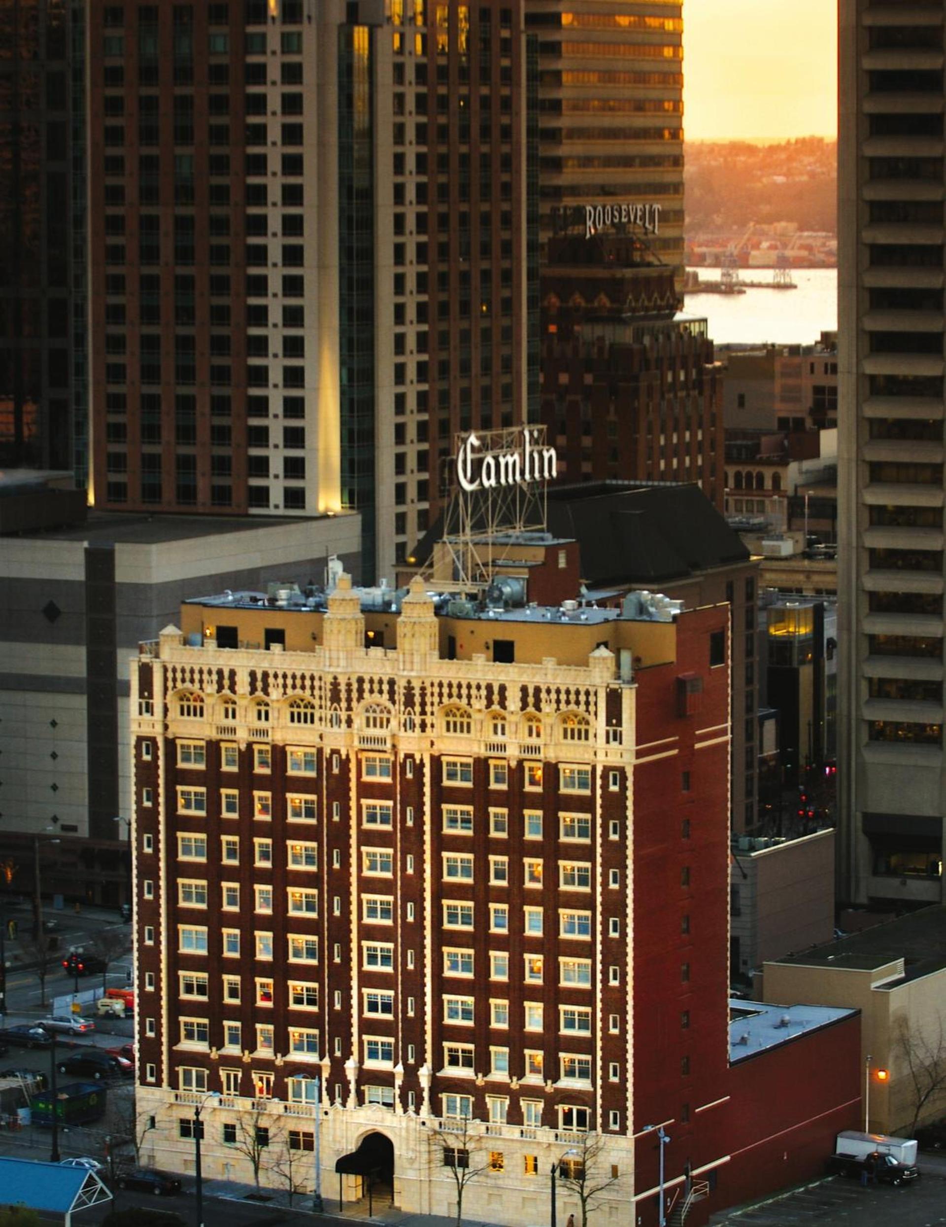 WorldMark Seattle - The Camlin photo 3