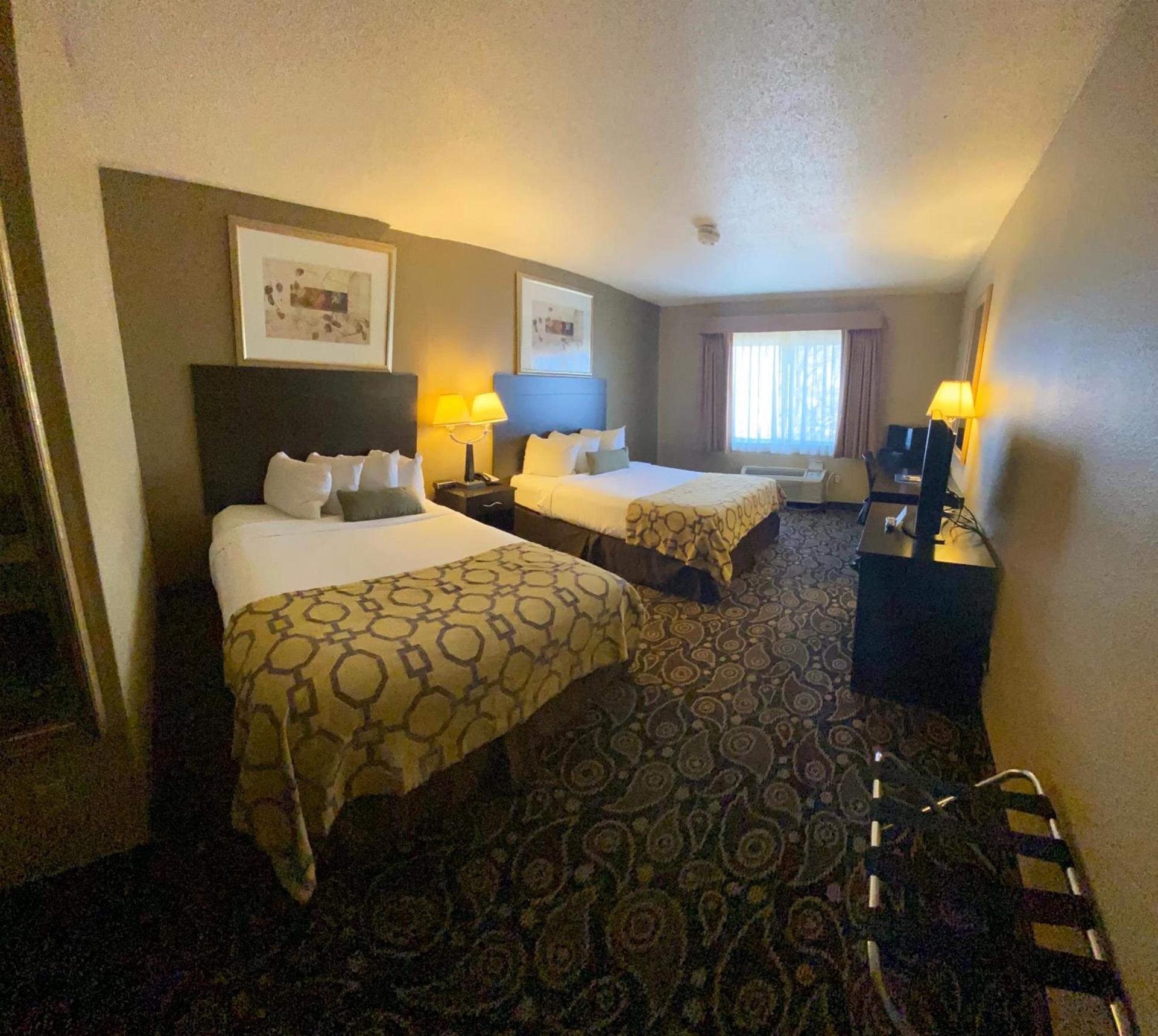 Baymont by Wyndham Casper East photo 63