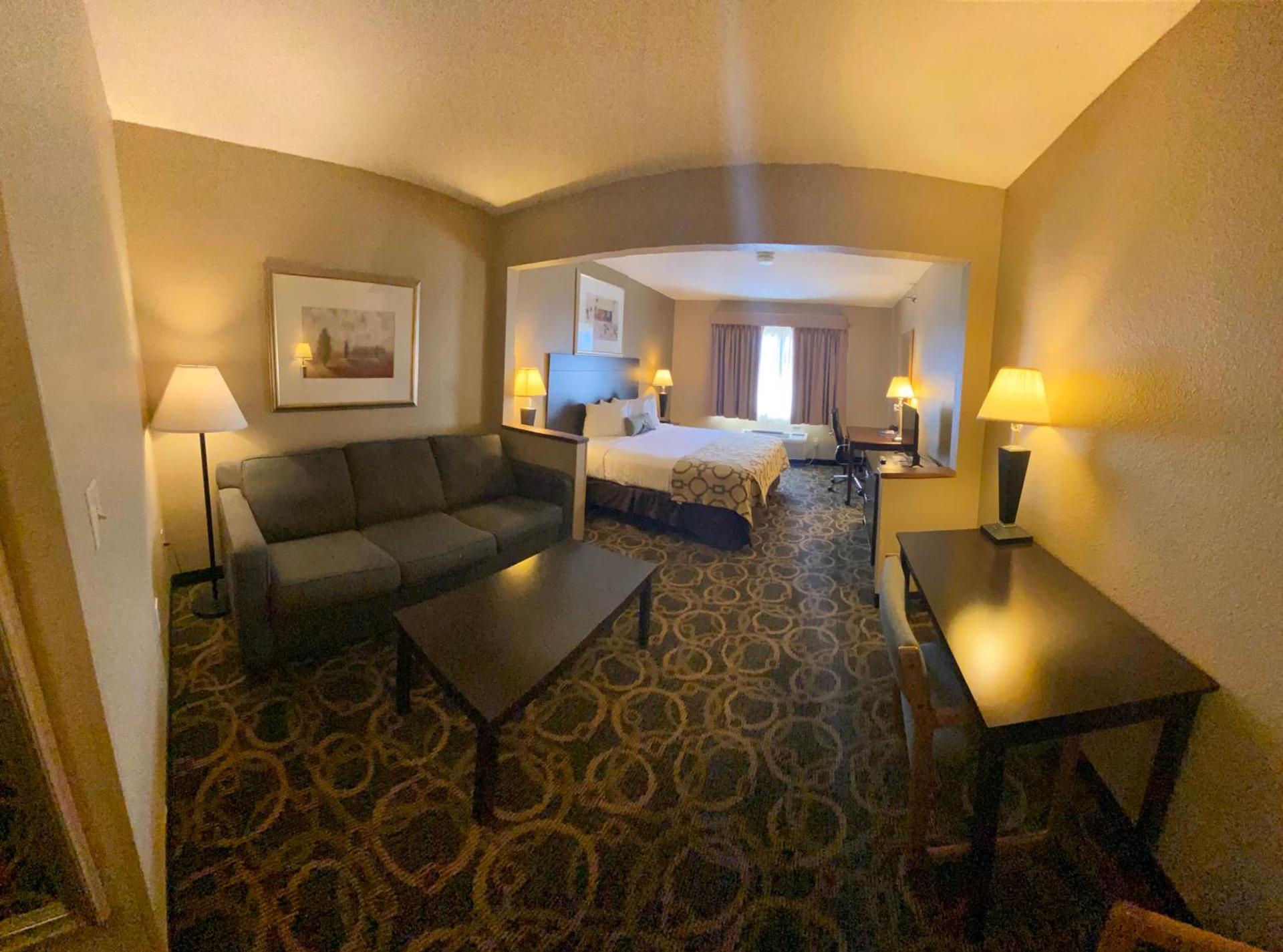 Baymont by Wyndham Casper East photo 56
