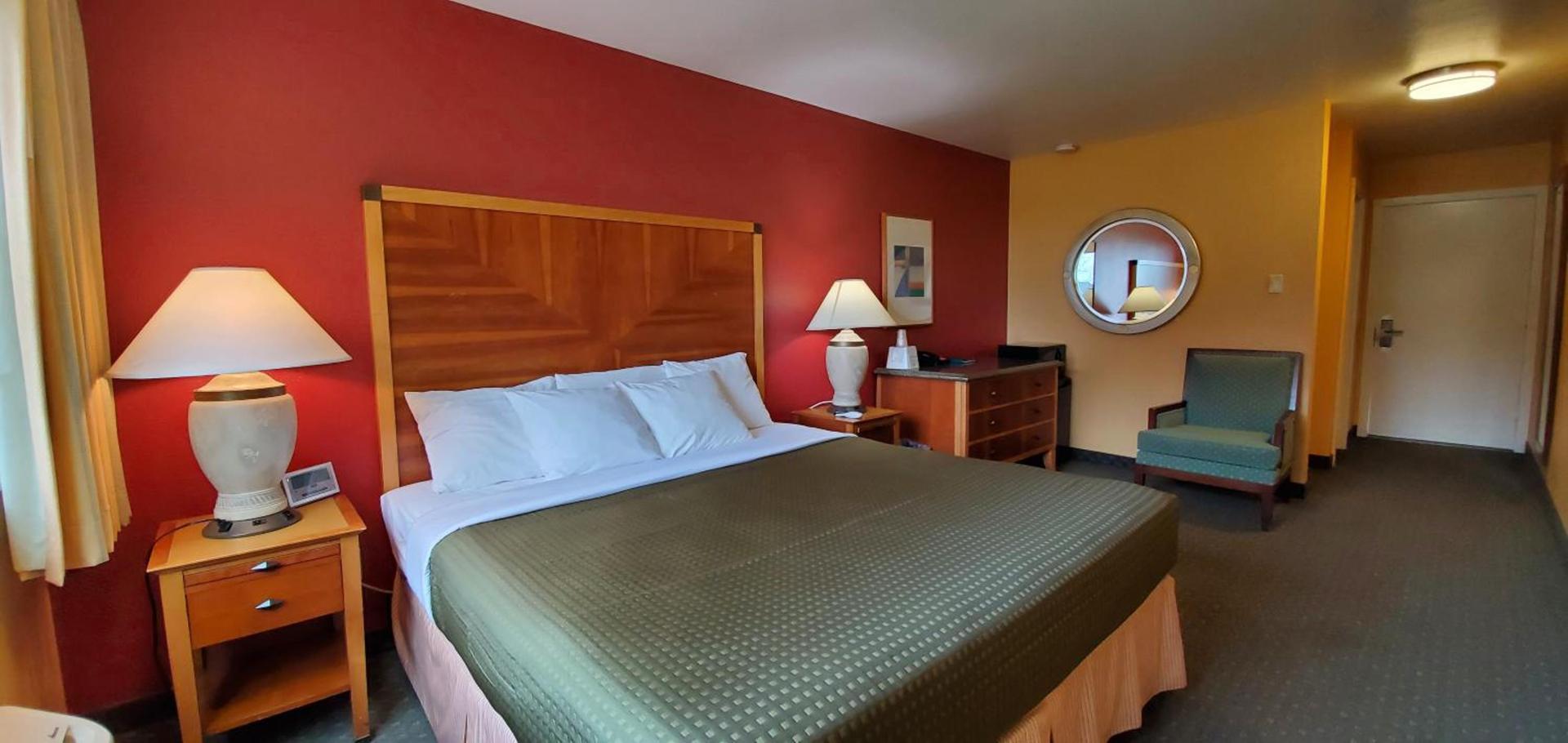 Olympic View Inn photo 36