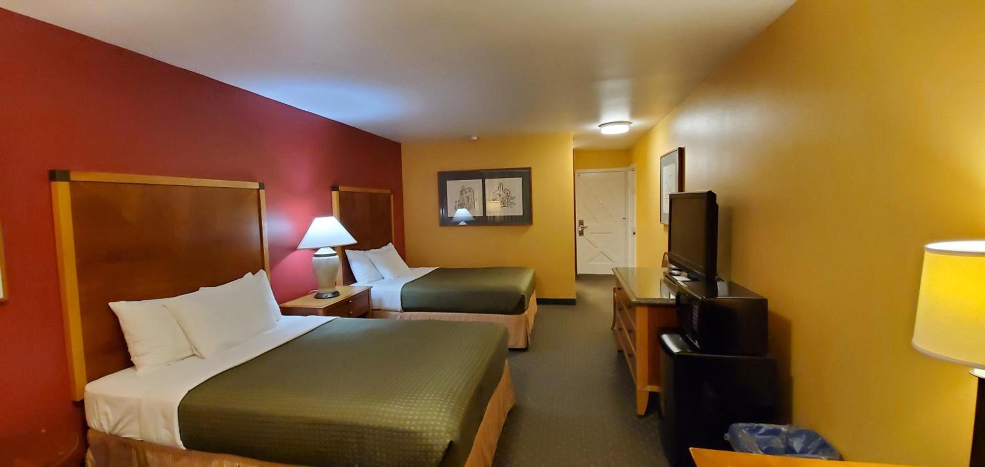 Olympic View Inn photo 30