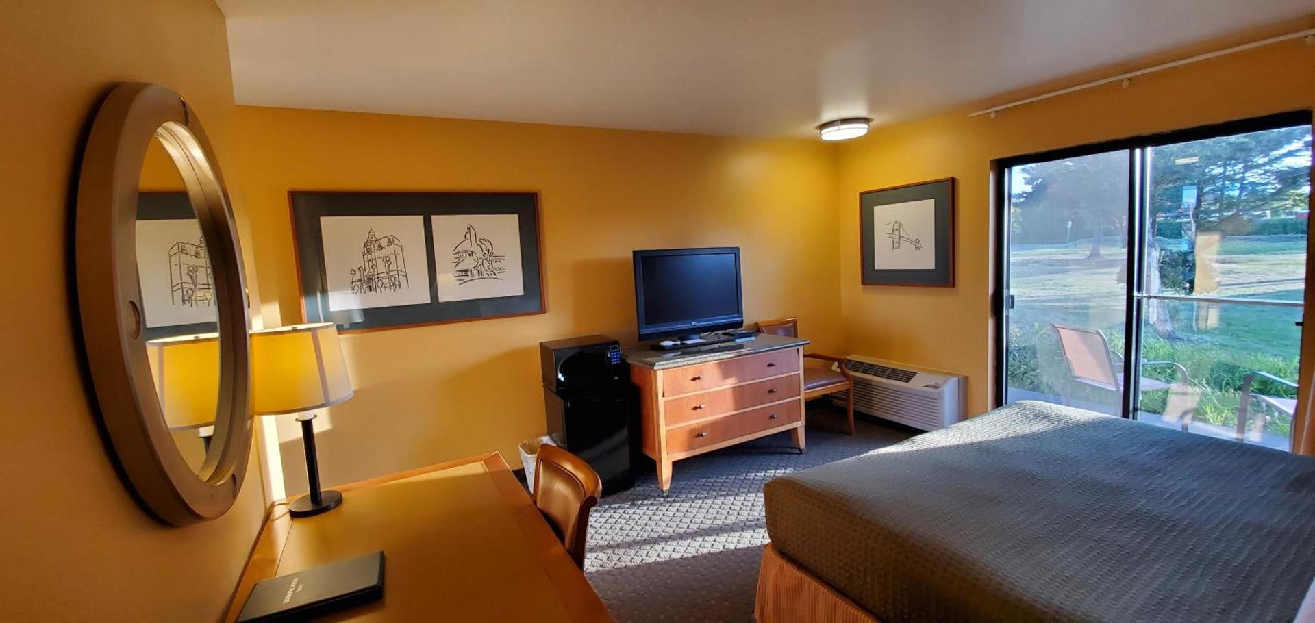 Olympic View Inn photo 24