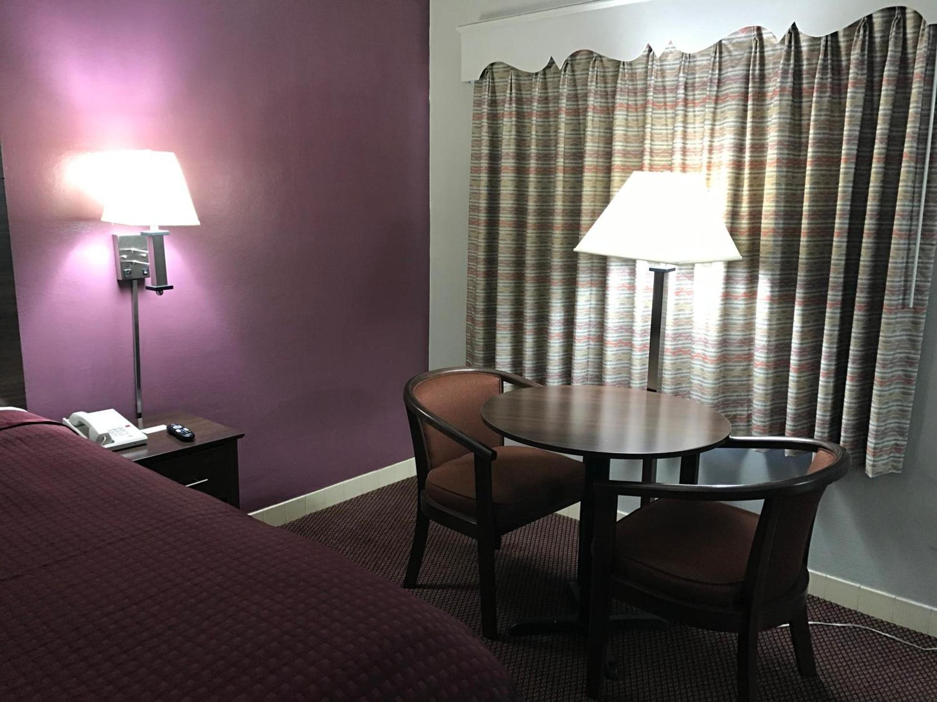 Silver Princess Motel photo 18