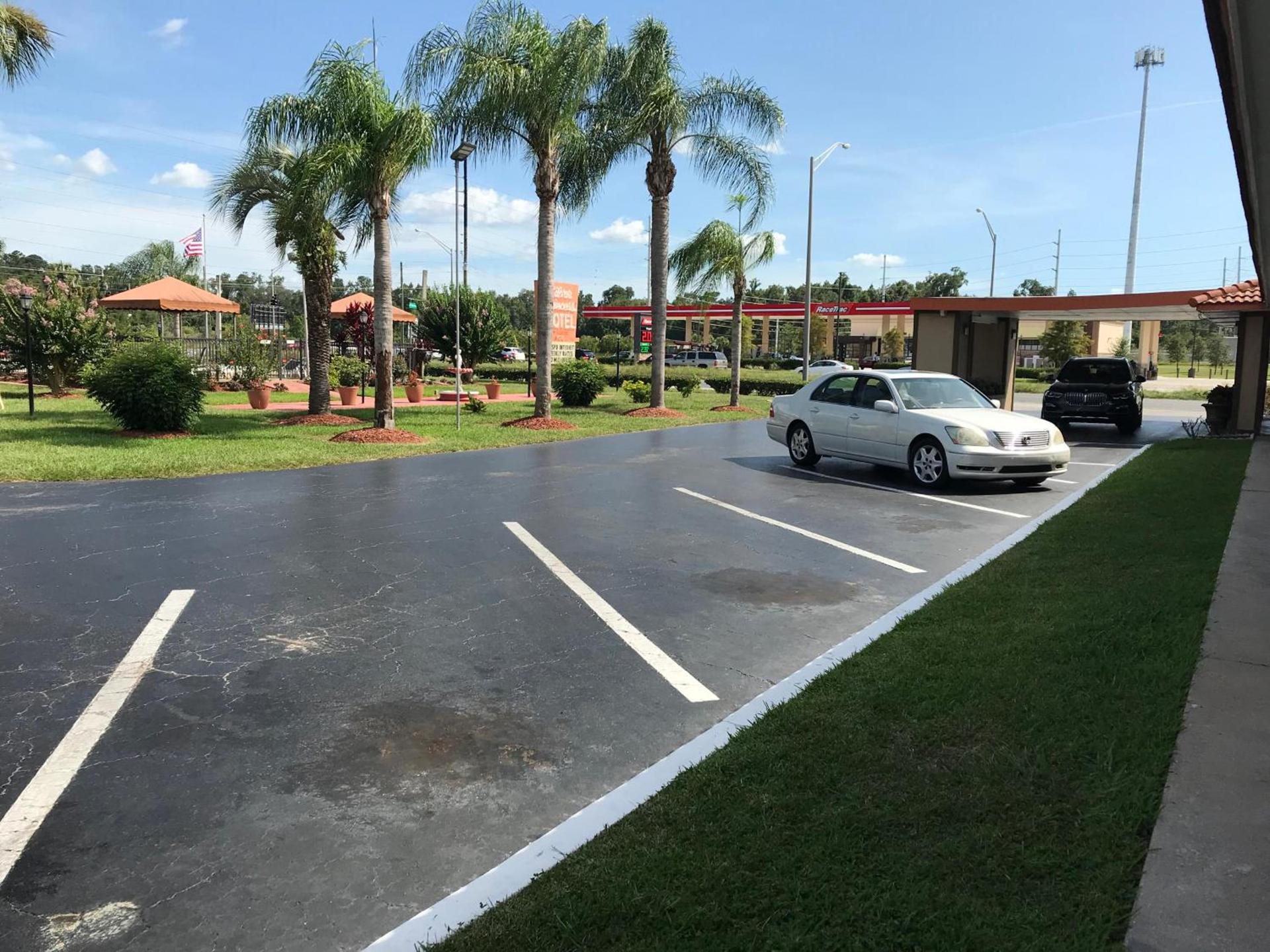 Silver Princess Motel photo 42