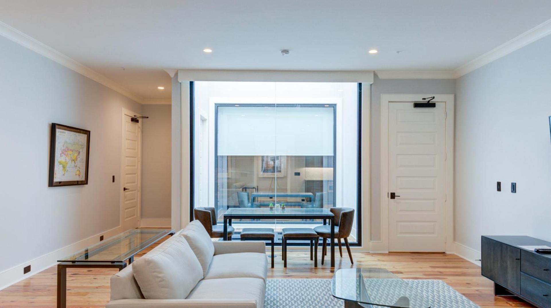 The Quarters on King photo 7
