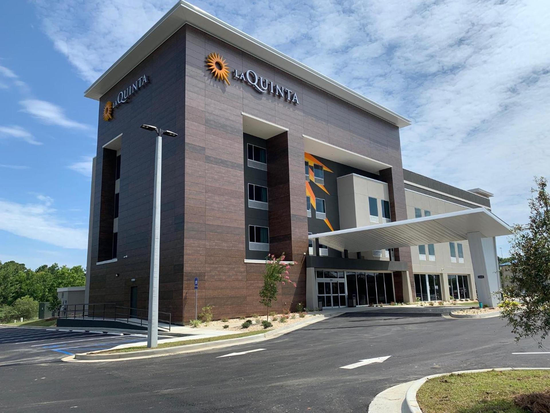 La Quinta Inn & Suites by Wyndham Tifton photo 32