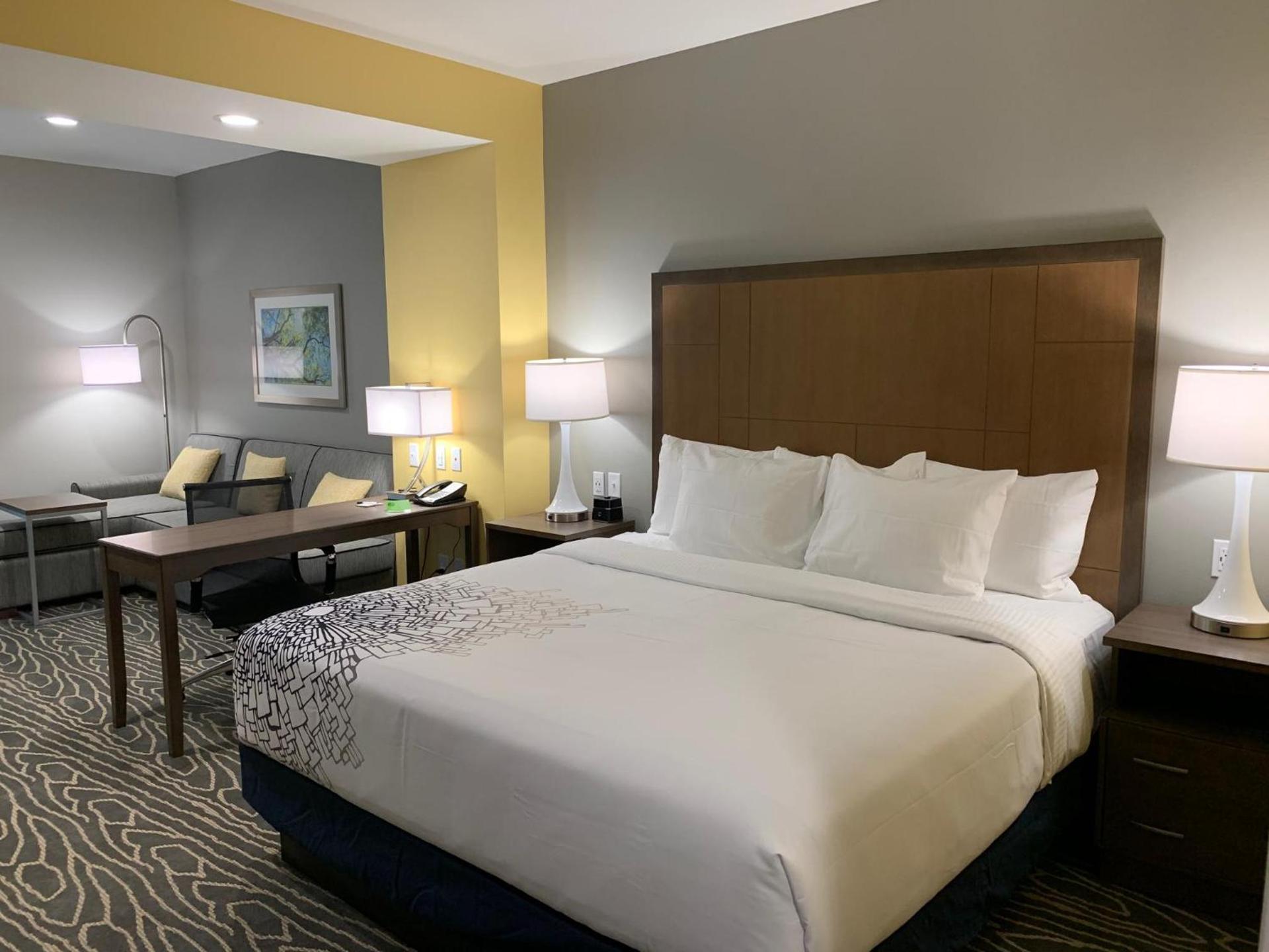 La Quinta Inn & Suites by Wyndham Tifton photo 39