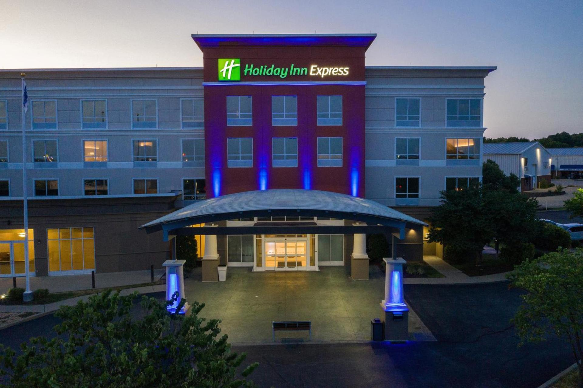 Holiday Inn Express Georgetown by IHG photo 24