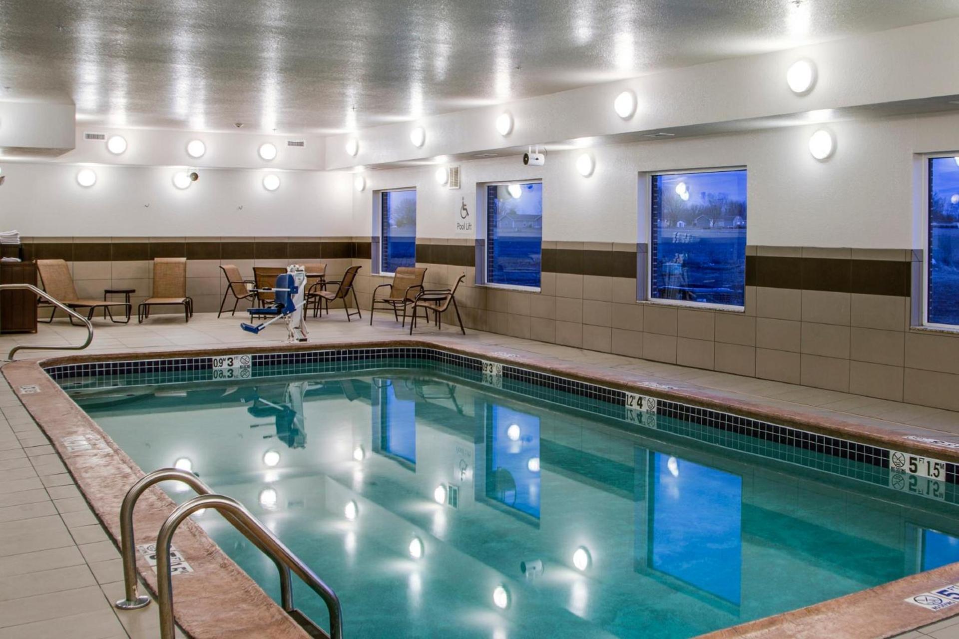 Holiday Inn Express & Suites Nevada by IHG photo 37