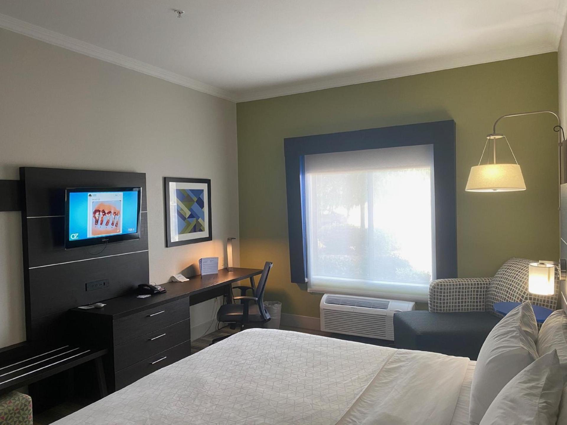 Holiday Inn Express Hotel & Suites Dallas NE - Allen by IHG photo 14