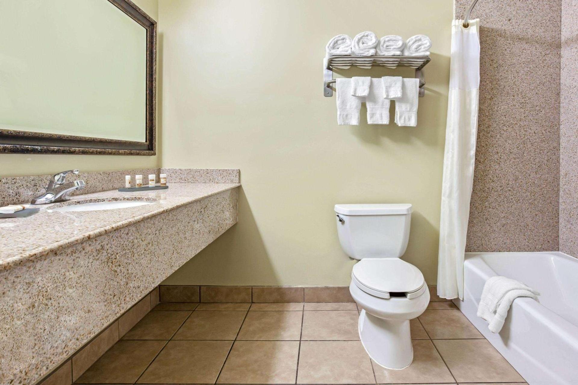 La Quinta by Wyndham Moreno Valley photo 27