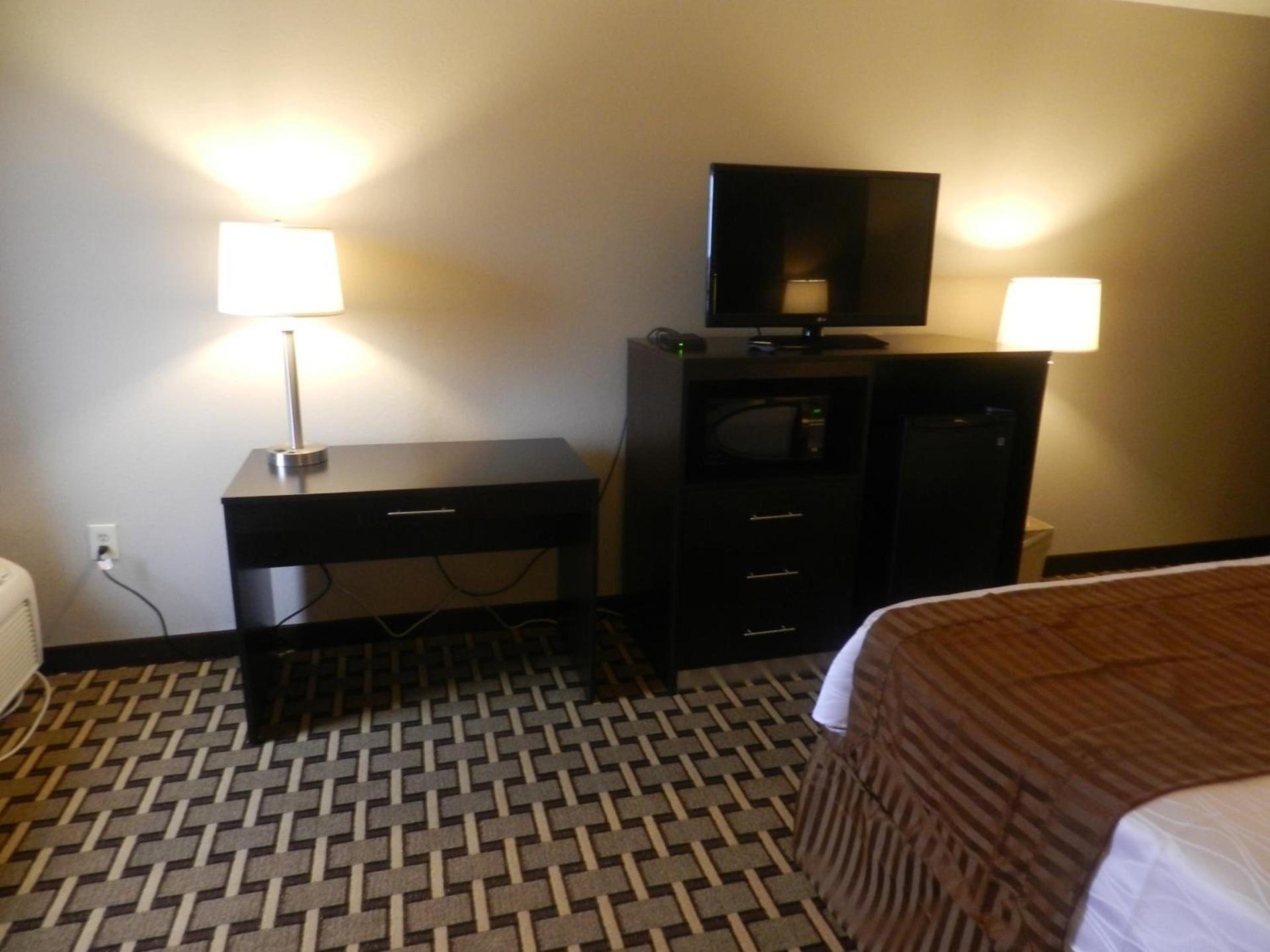 Haven Inn & Suites photo 11