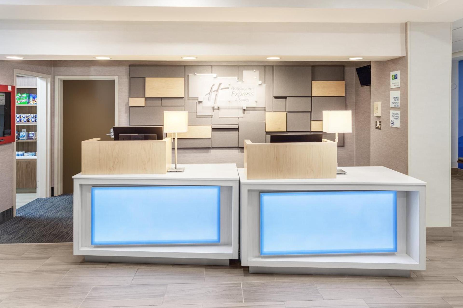 Holiday Inn Express & Suites Tilton by IHG photo 10