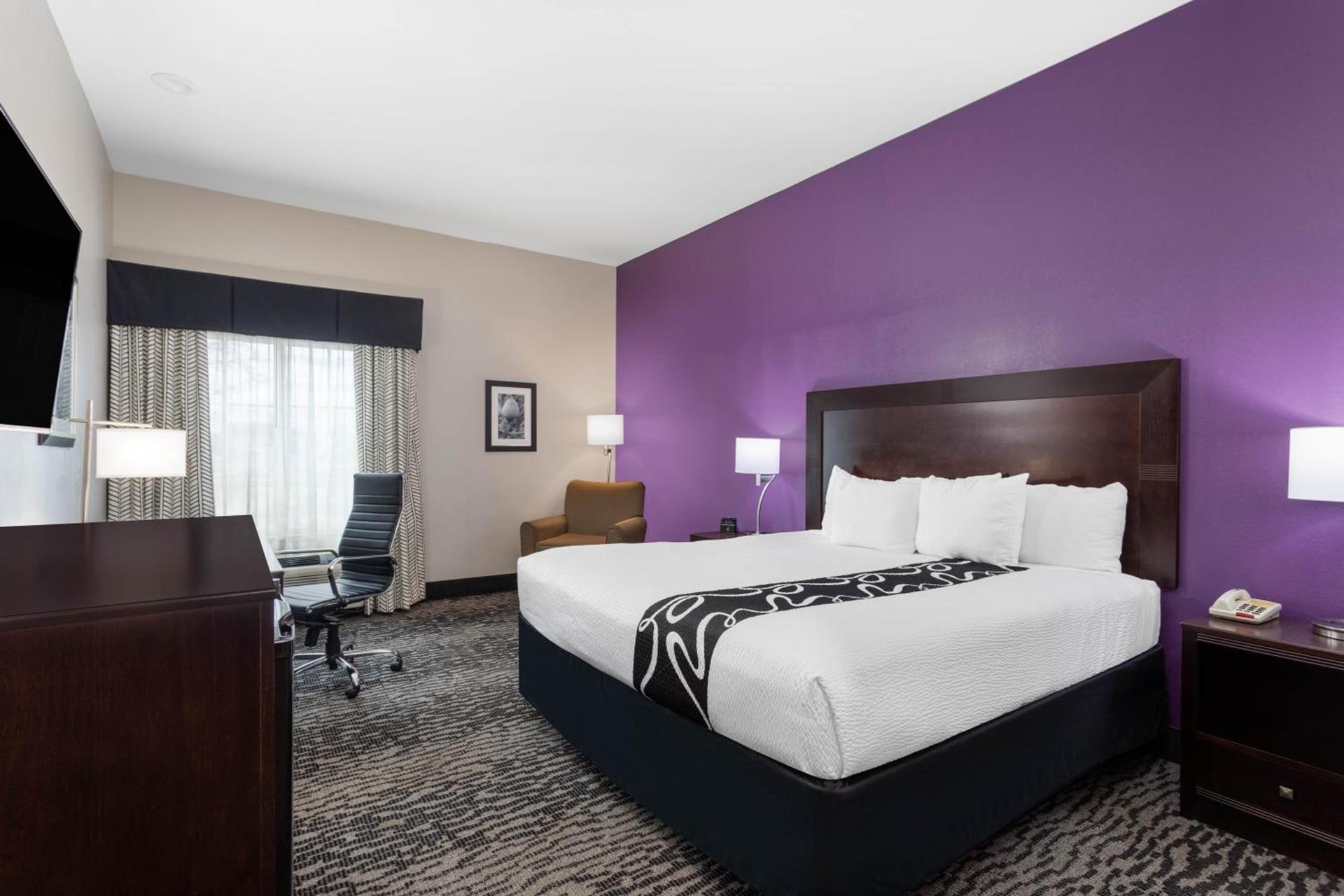 La Quinta by Wyndham Huntsville Airport Madison photo 31