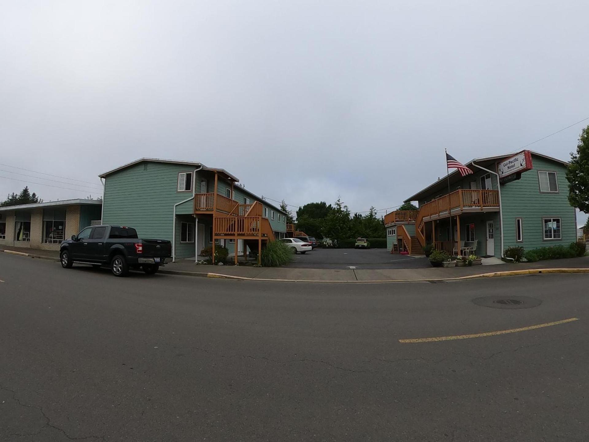 Col-Pacific Motel photo 17