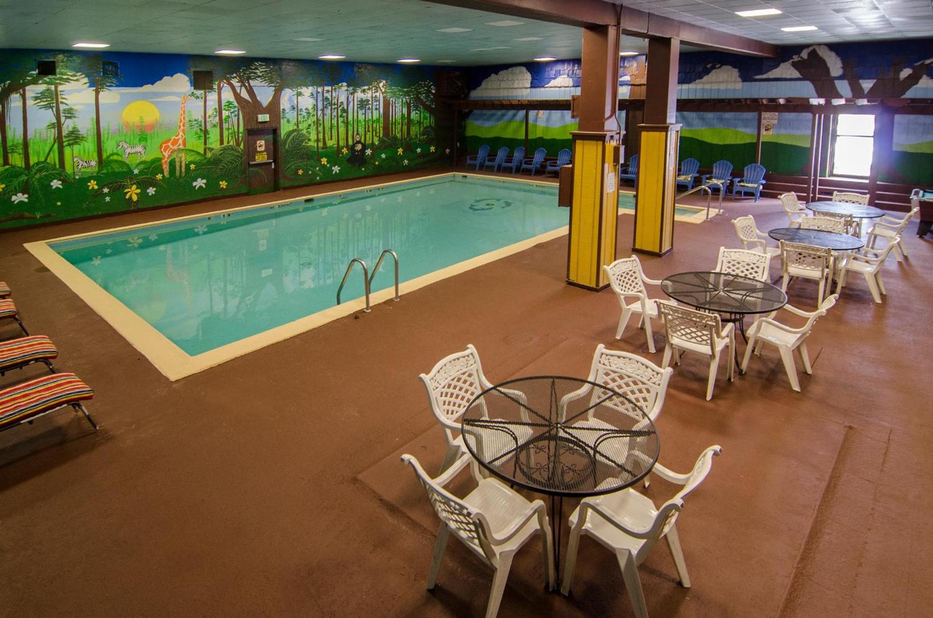 Ramada by Wyndham Angola/Fremont Area photo 26