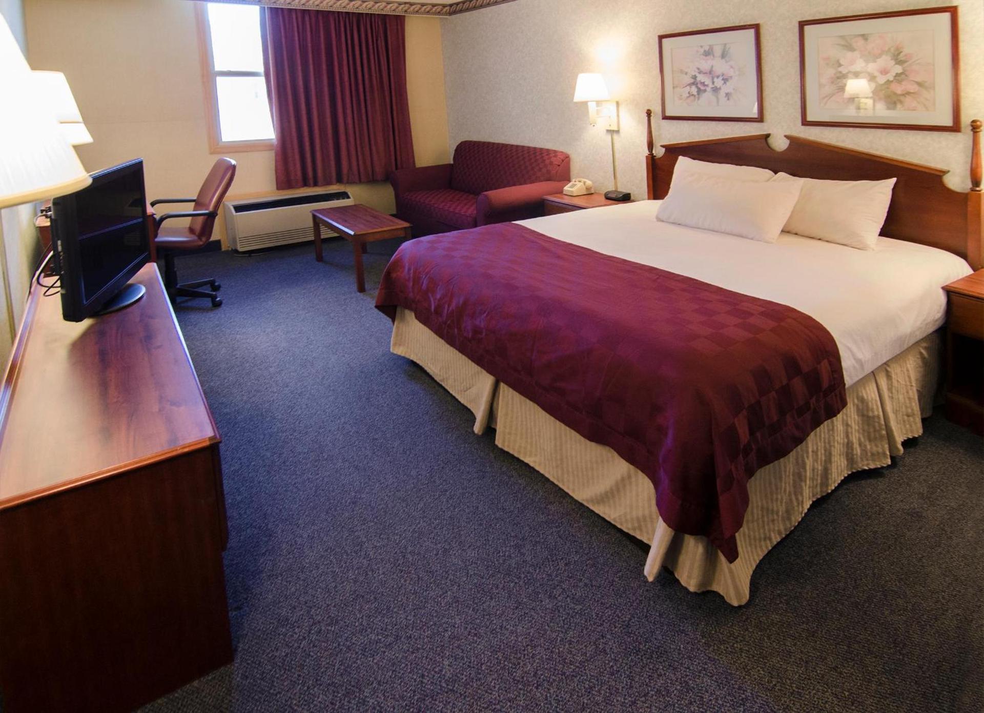 Ramada by Wyndham Angola/Fremont Area photo 27
