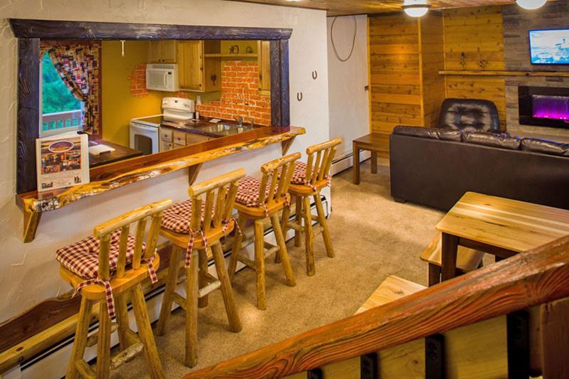 Curriers Lakeview Lodge photo 4