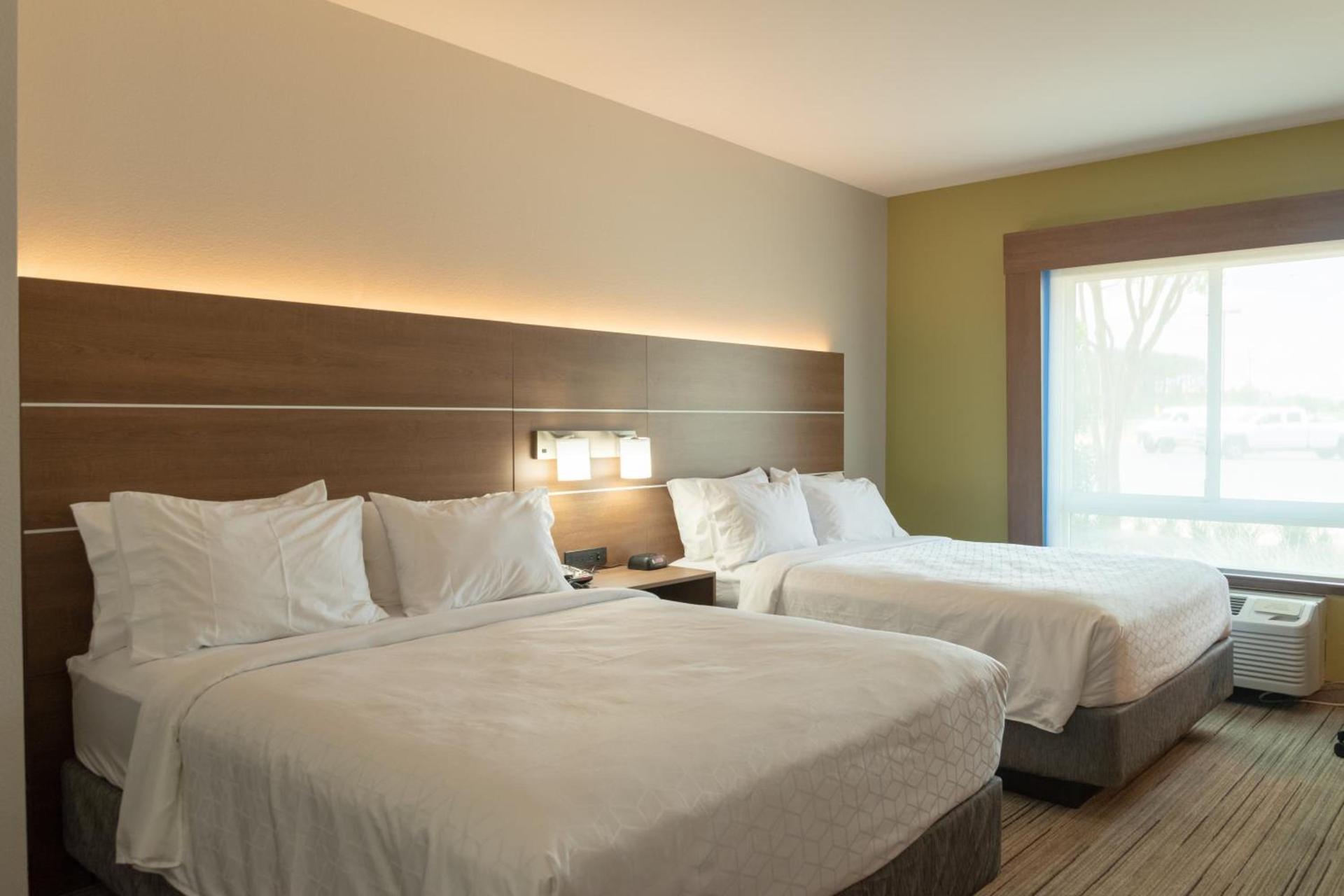 Holiday Inn Express Hotel and Suites Natchitoches by IHG photo 41