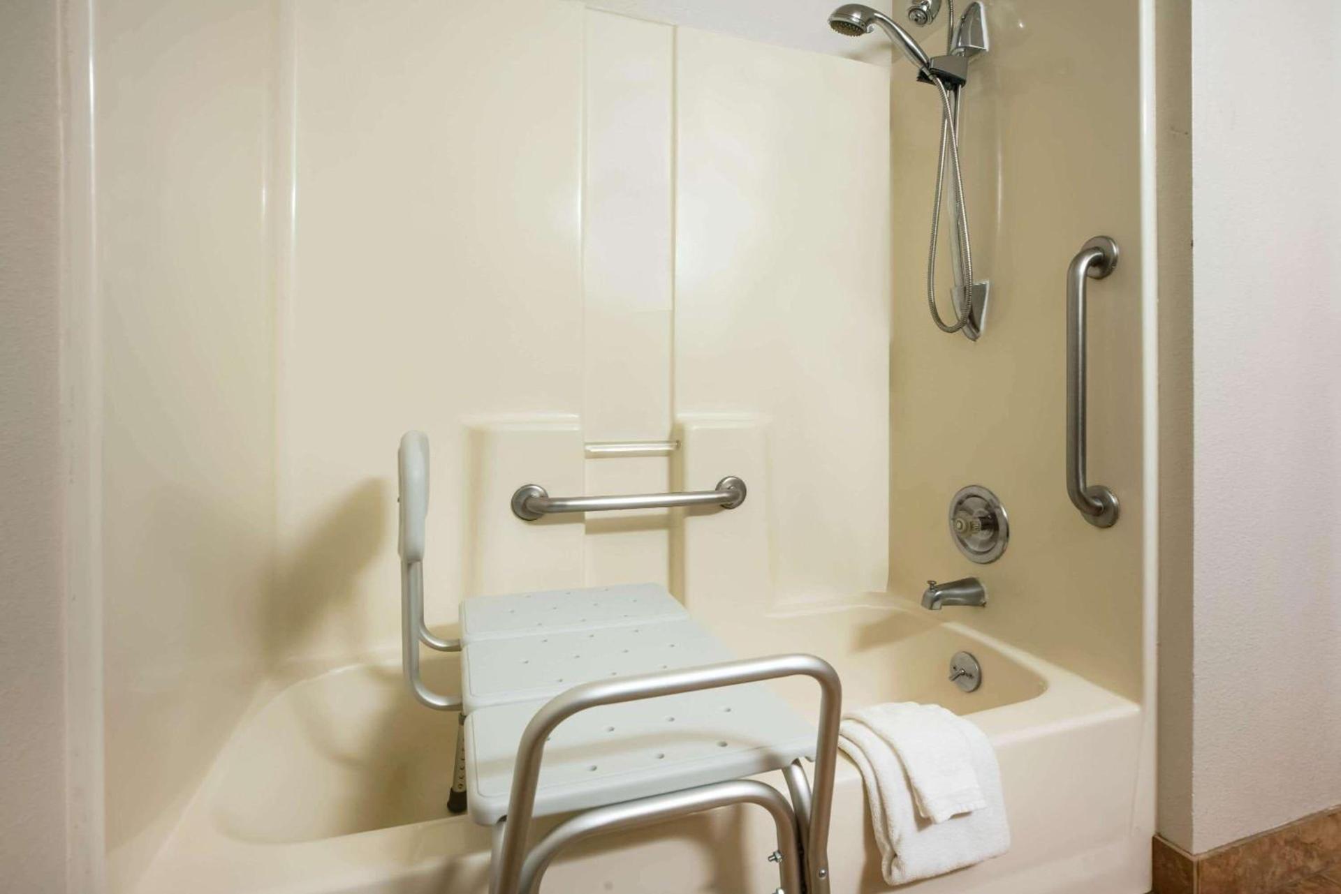 La Quinta Inn by Wyndham Bend photo 14