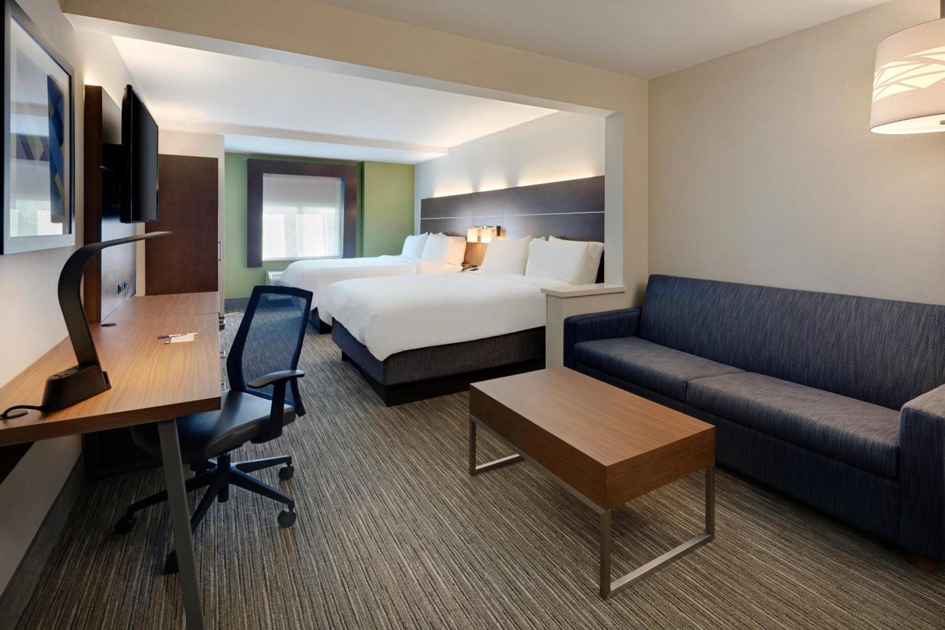 Holiday Inn Express & Suites Tilton by IHG photo 26