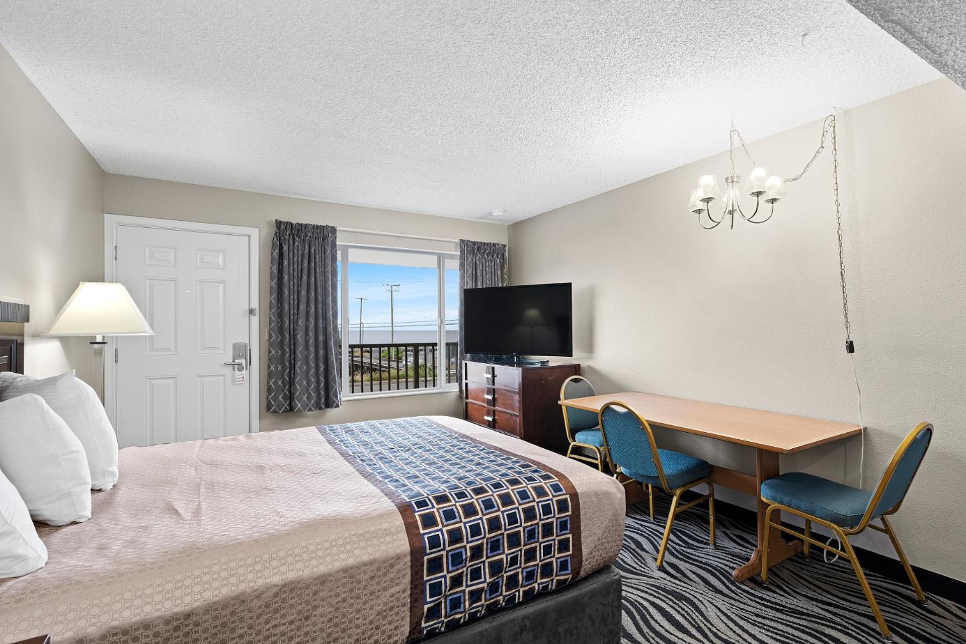 Astoria Rivershore Motel photo 29
