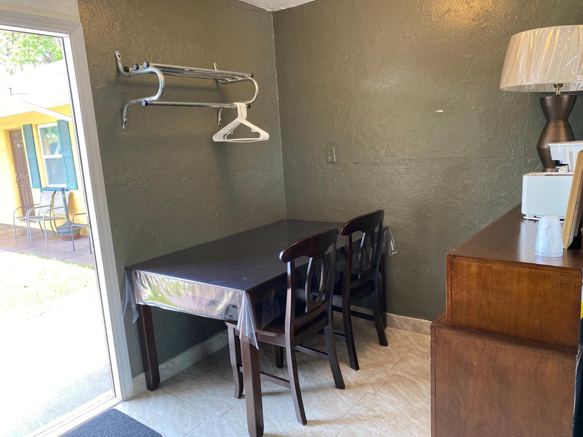 Glades Motel - Naples photo 68