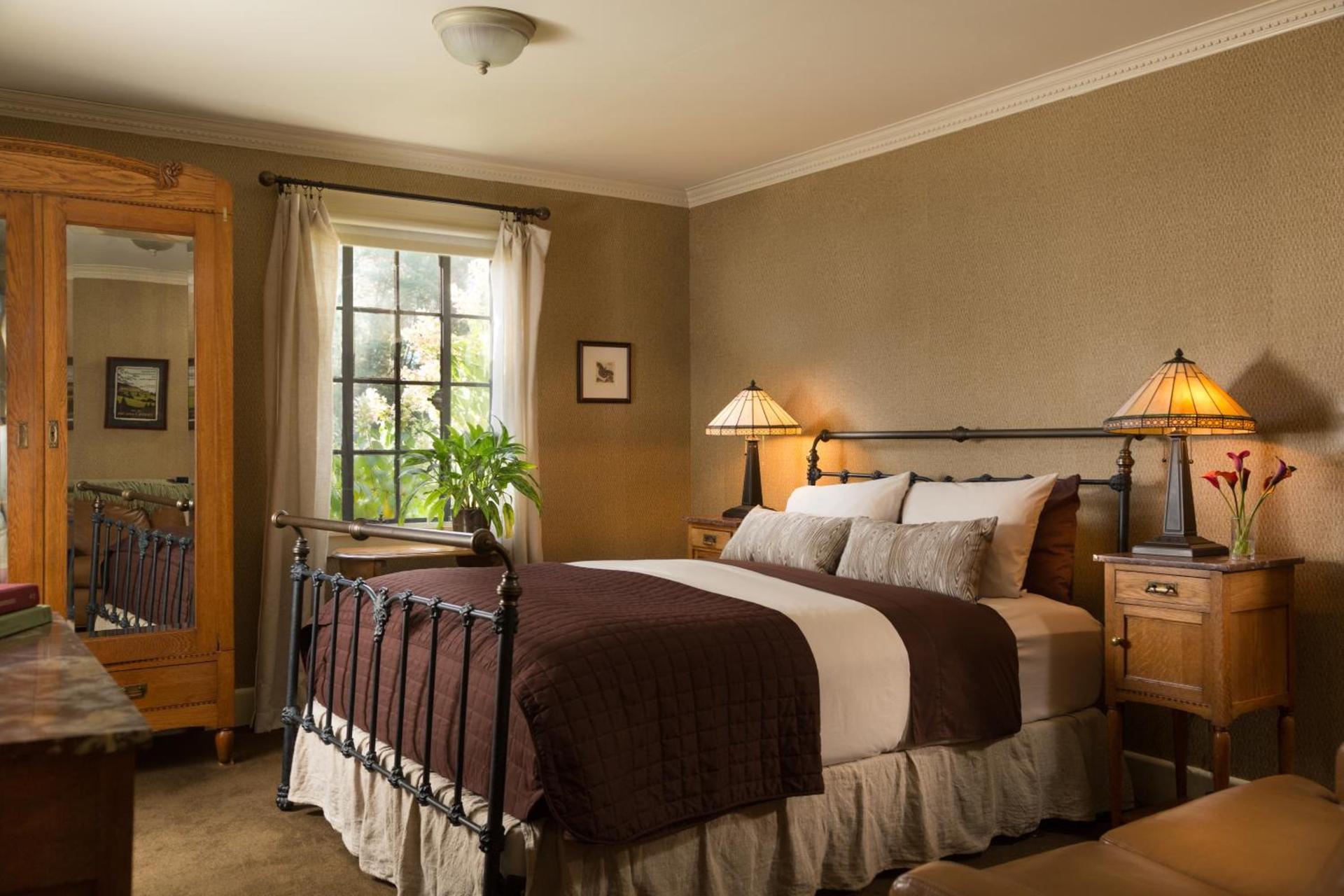 Settlers Inn photo 10