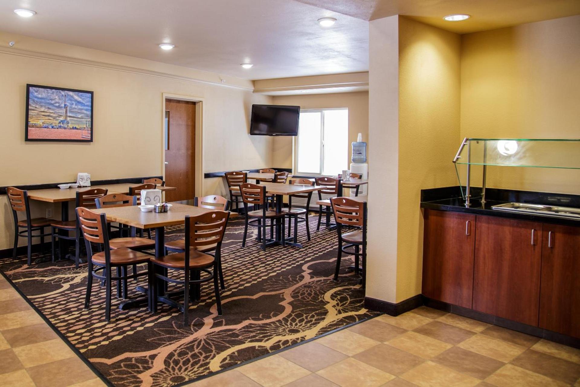 Richland Inn and Suites photo 2
