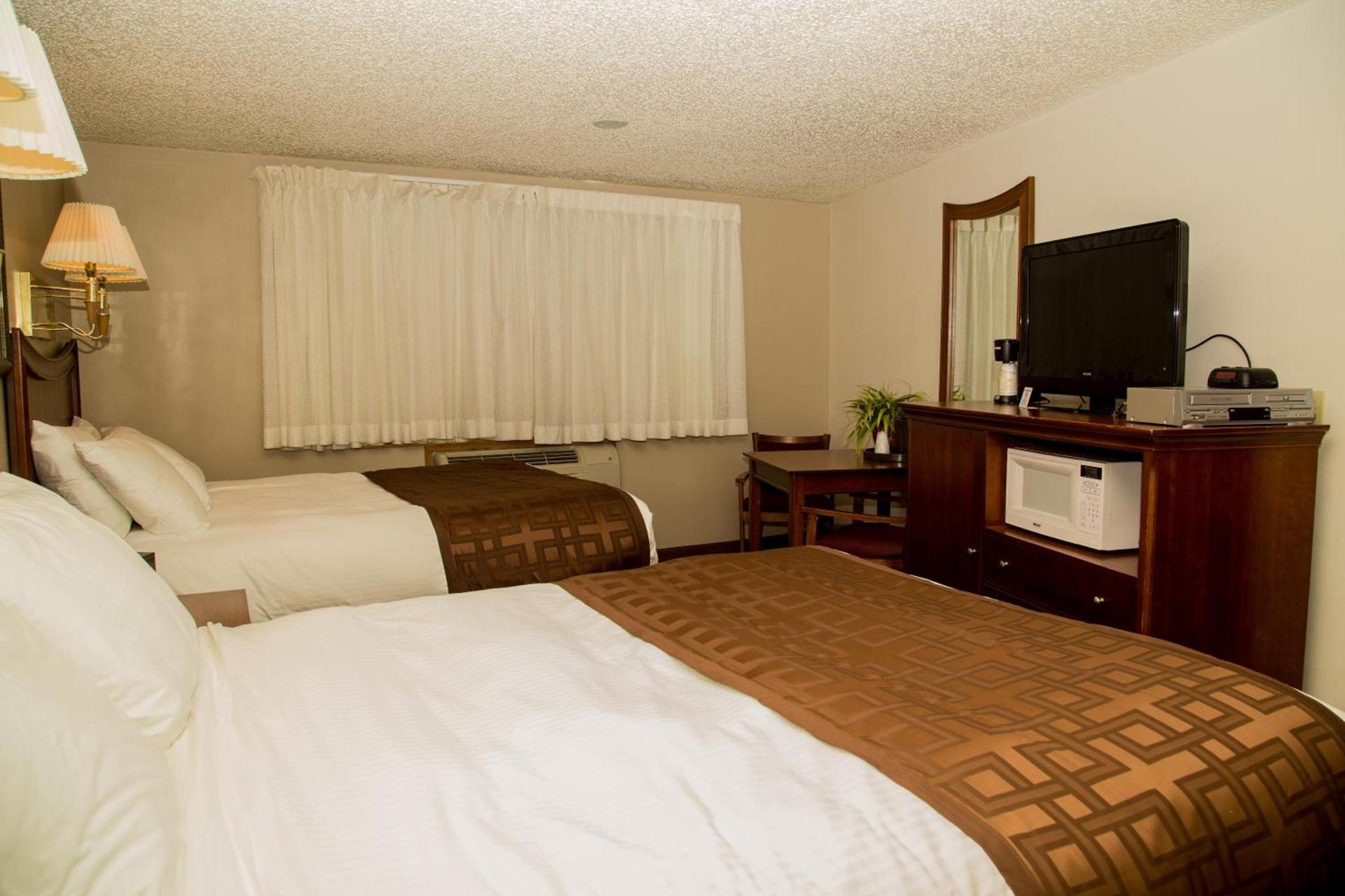 Richland Inn and Suites photo 15