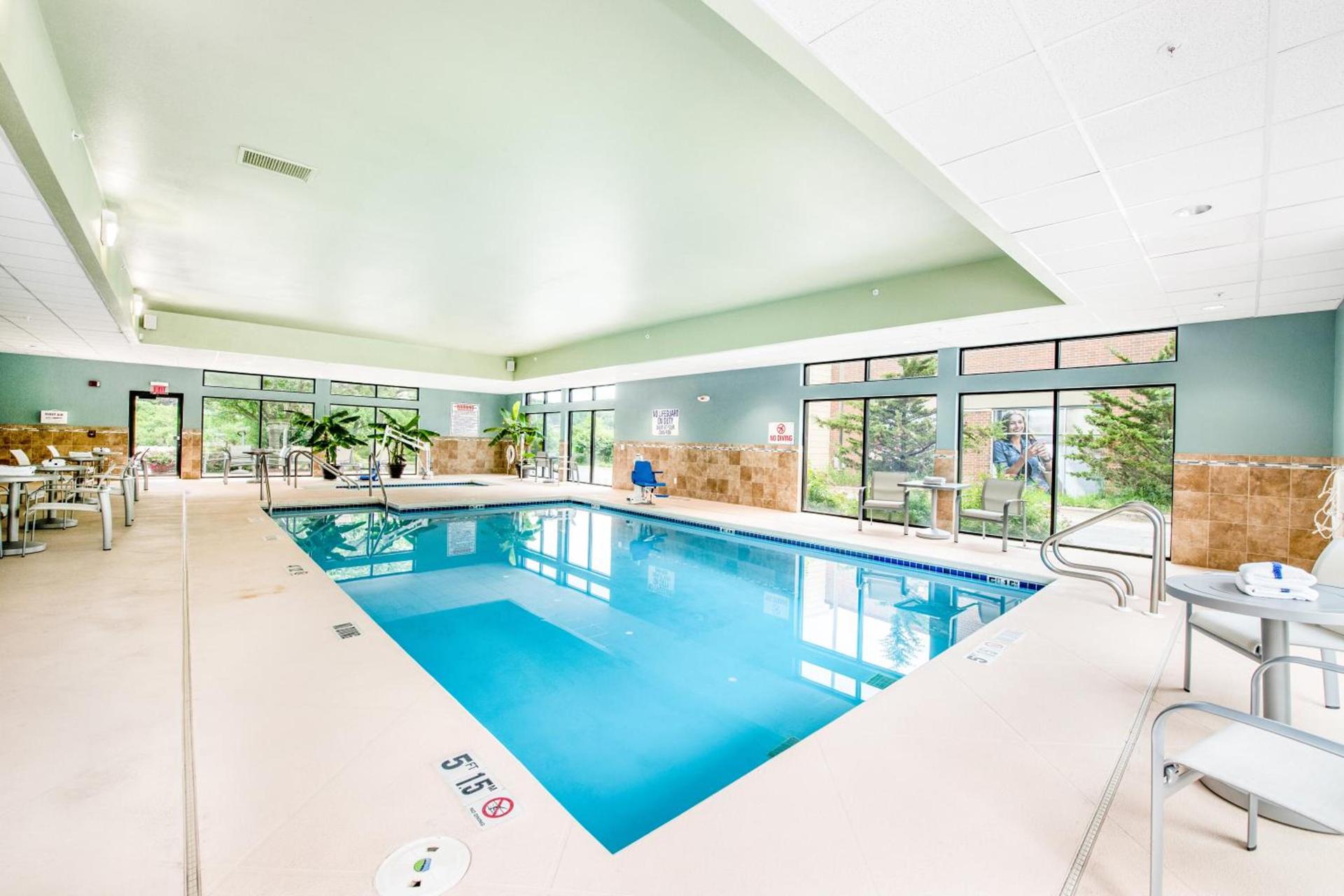 Holiday Inn Express - Delafield by IHG photo 17