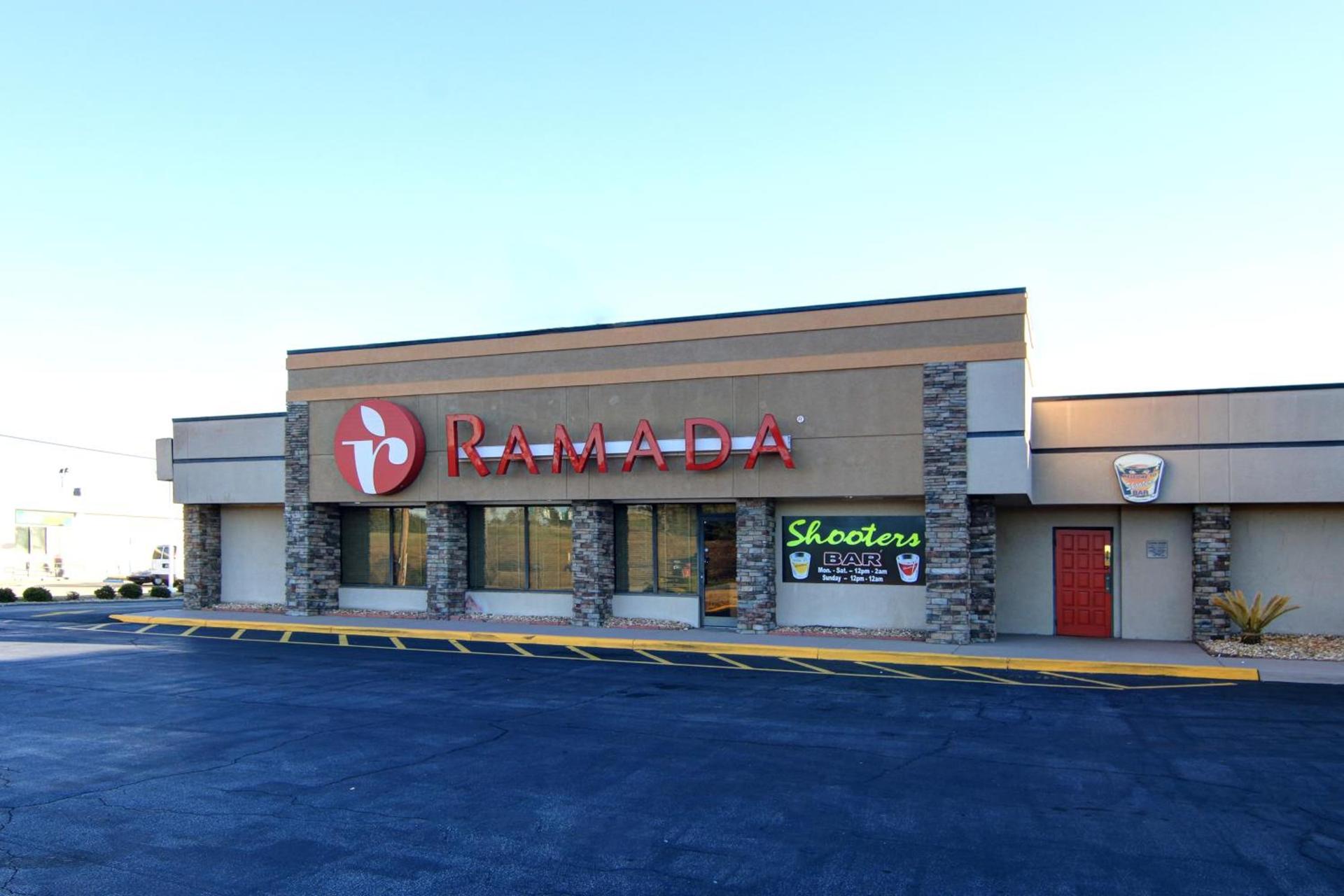 Ramada by Wyndham Macon photo 4