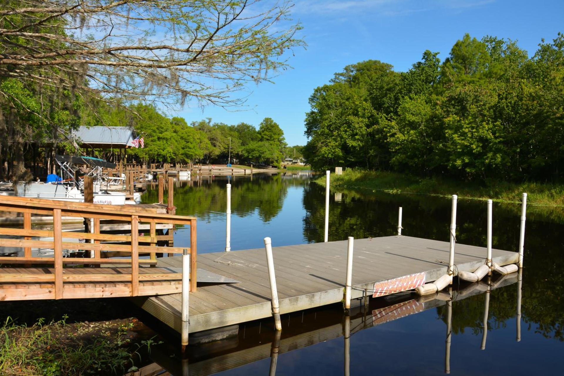Camp Mack Lodge, Marina & RV Resort photo 79