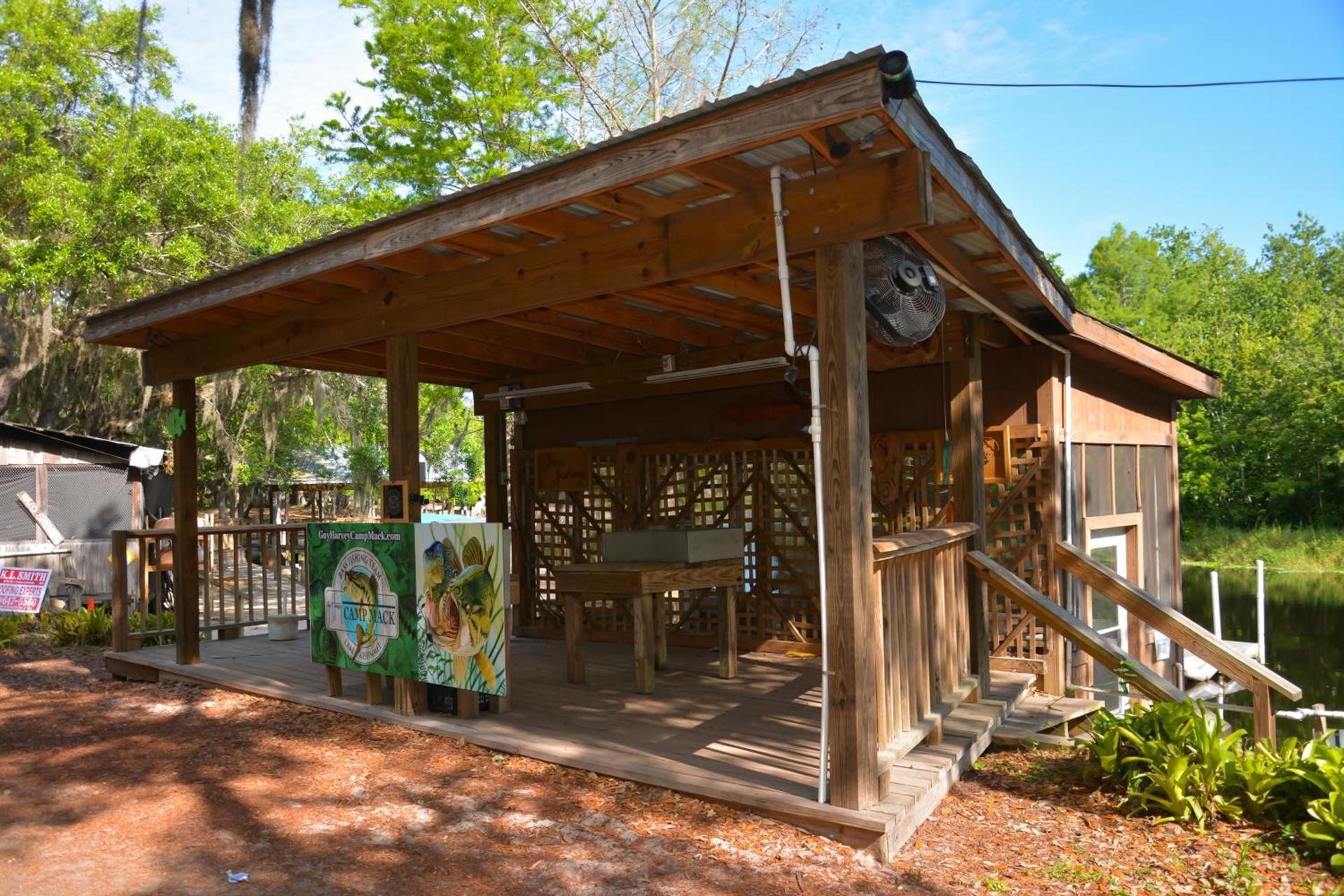 Camp Mack Lodge, Marina & RV Resort photo 81