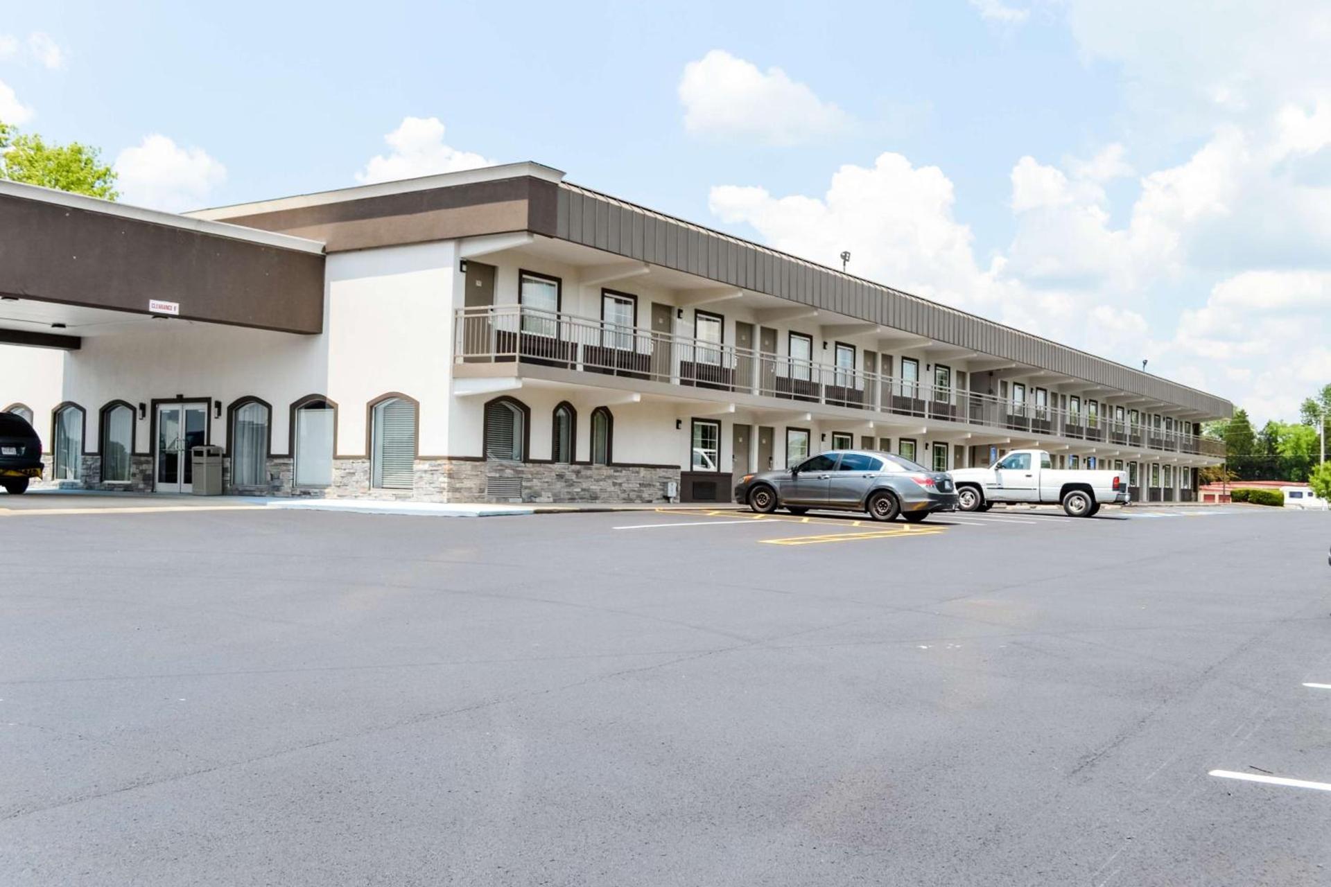 SureStay Hotel by Best Western Bowling Green North photo 18