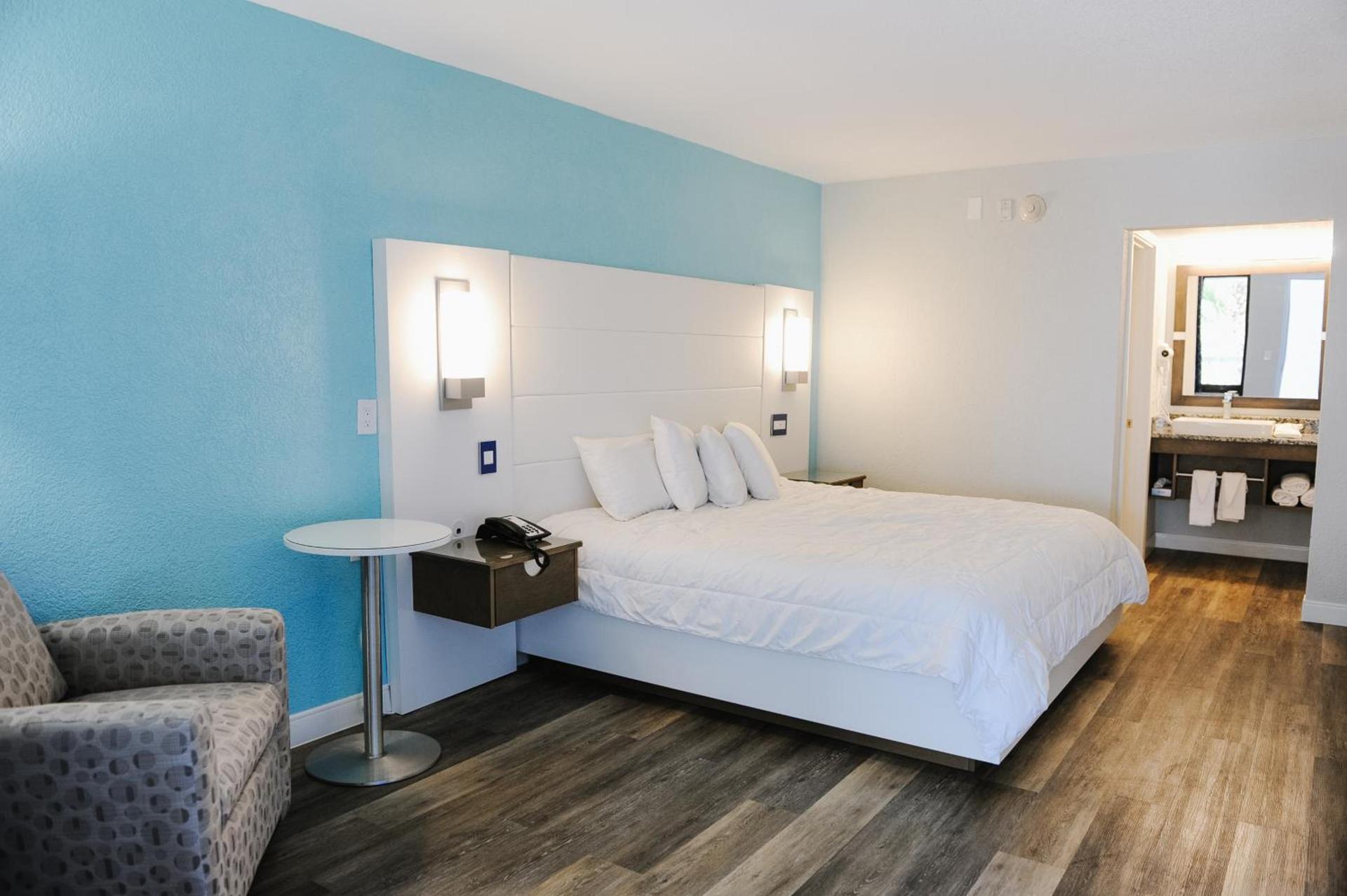 Regency Inn & Suites - Saint Augustine photo 14