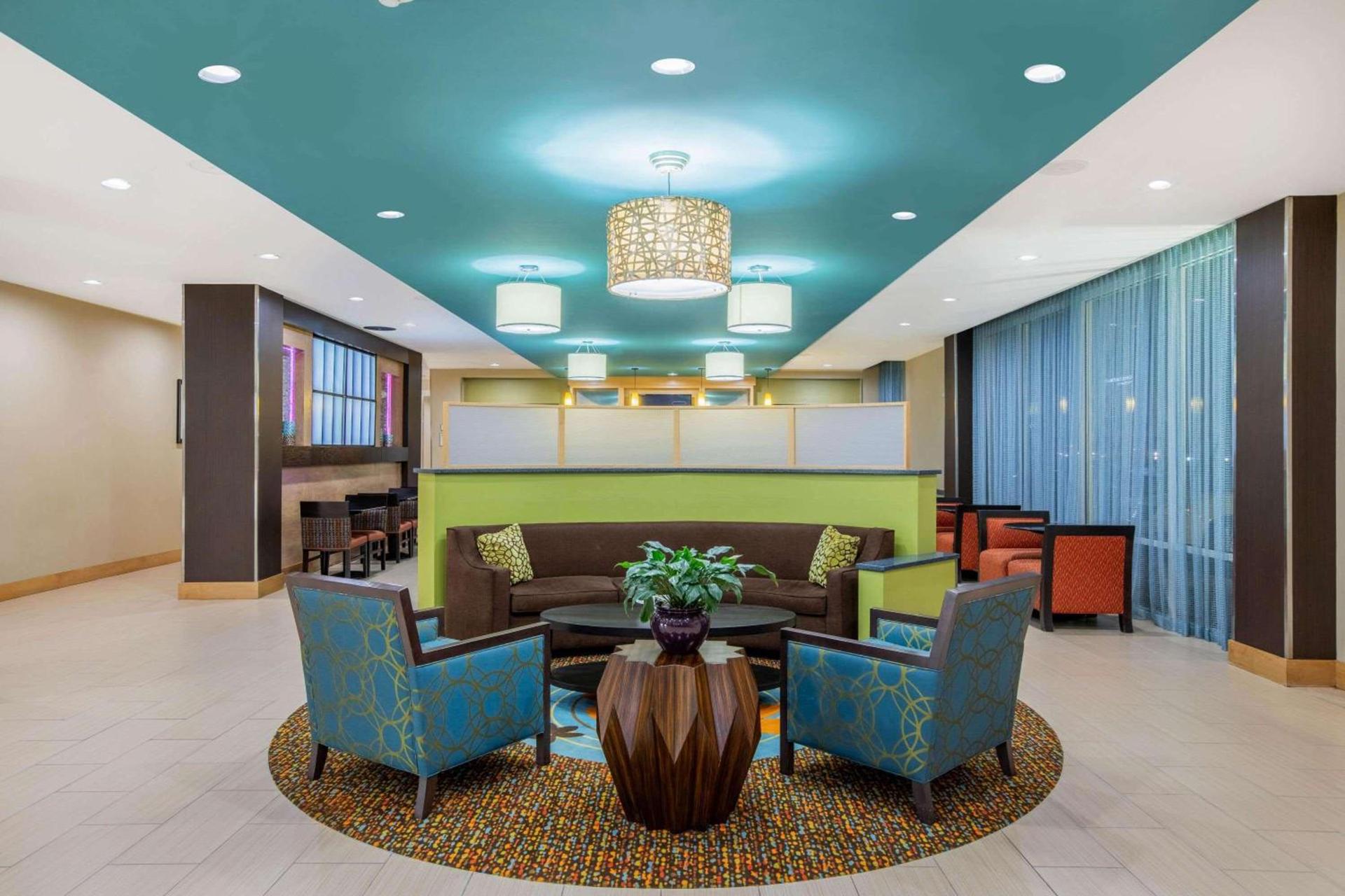 Spark by Hilton Little Rock West photo 2