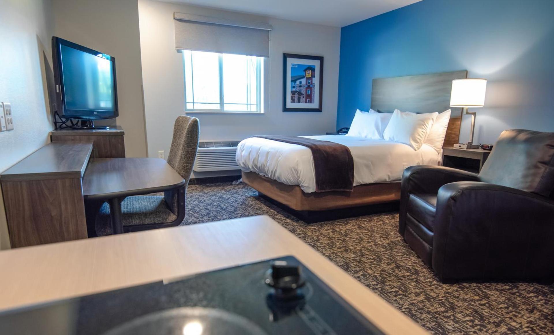 My Place Hotel-Midland, TX photo 14